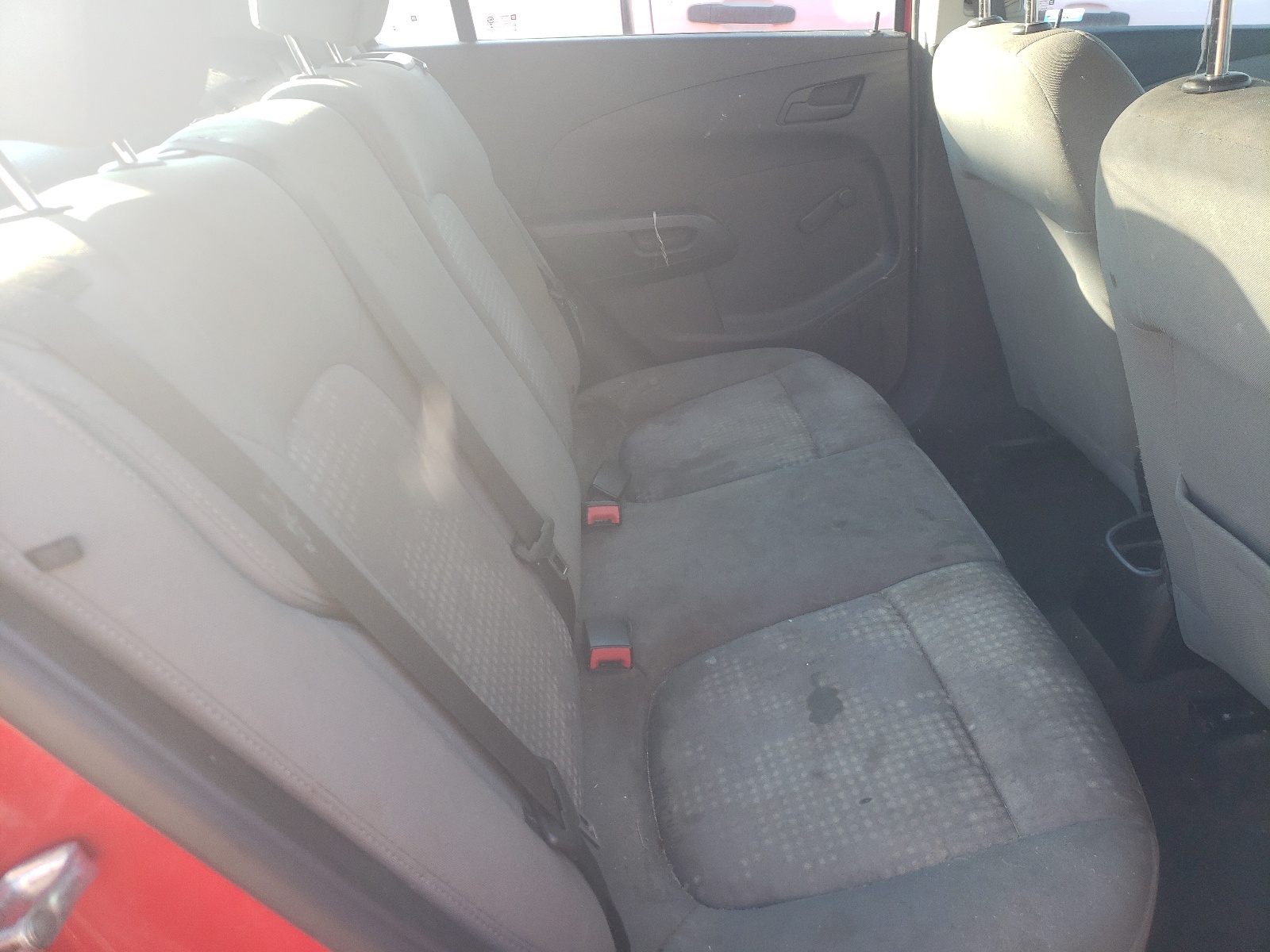 Photo 6 from auction – 2015 CHEVROLET SONIC LS with VIN 1G1JA5SH8F4218800