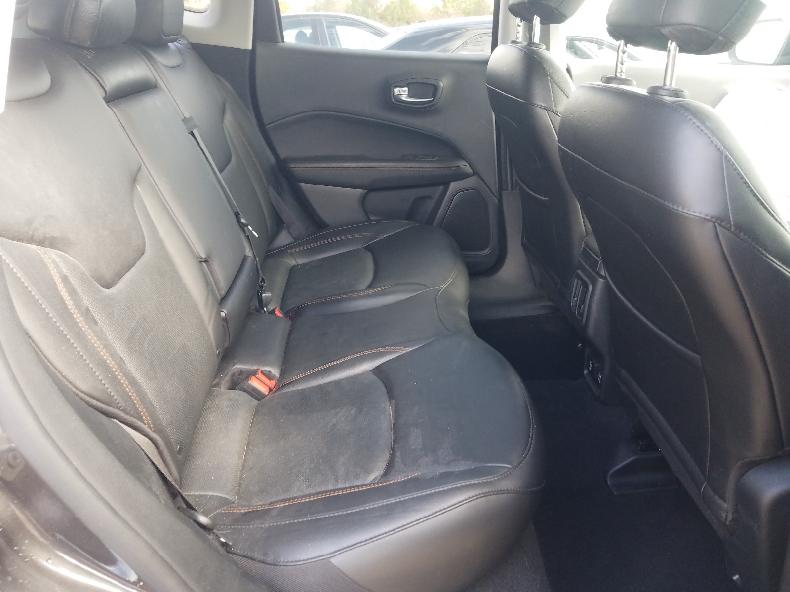 Фото 6 с аукциона – 2020 JEEP COMPASS LI с VIN 3C4NJDCB6LT234044