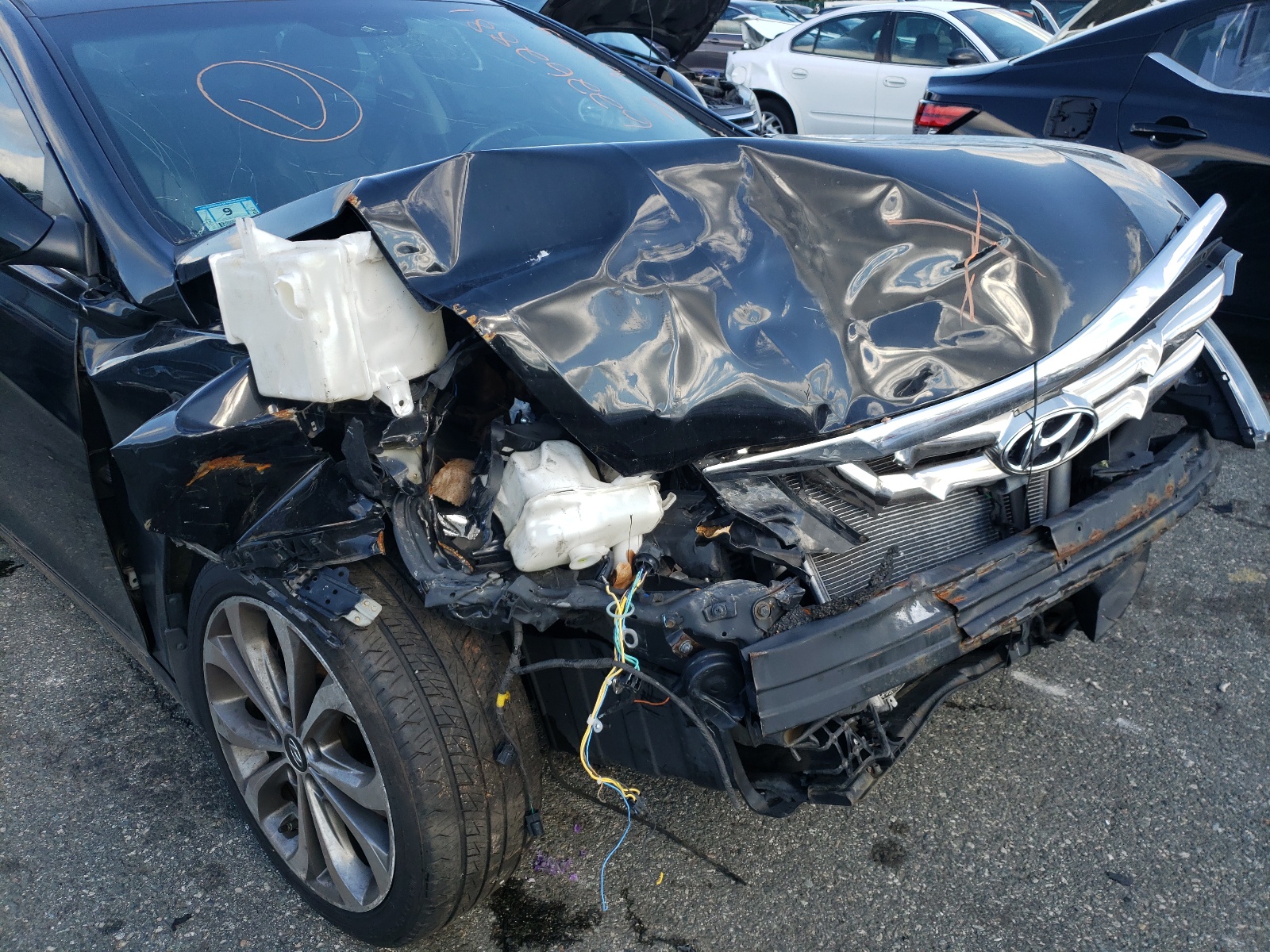 Photo 9 from auction – 2013 HYUNDAI SONATA SE with VIN 5NPEC4AB3DH656125
