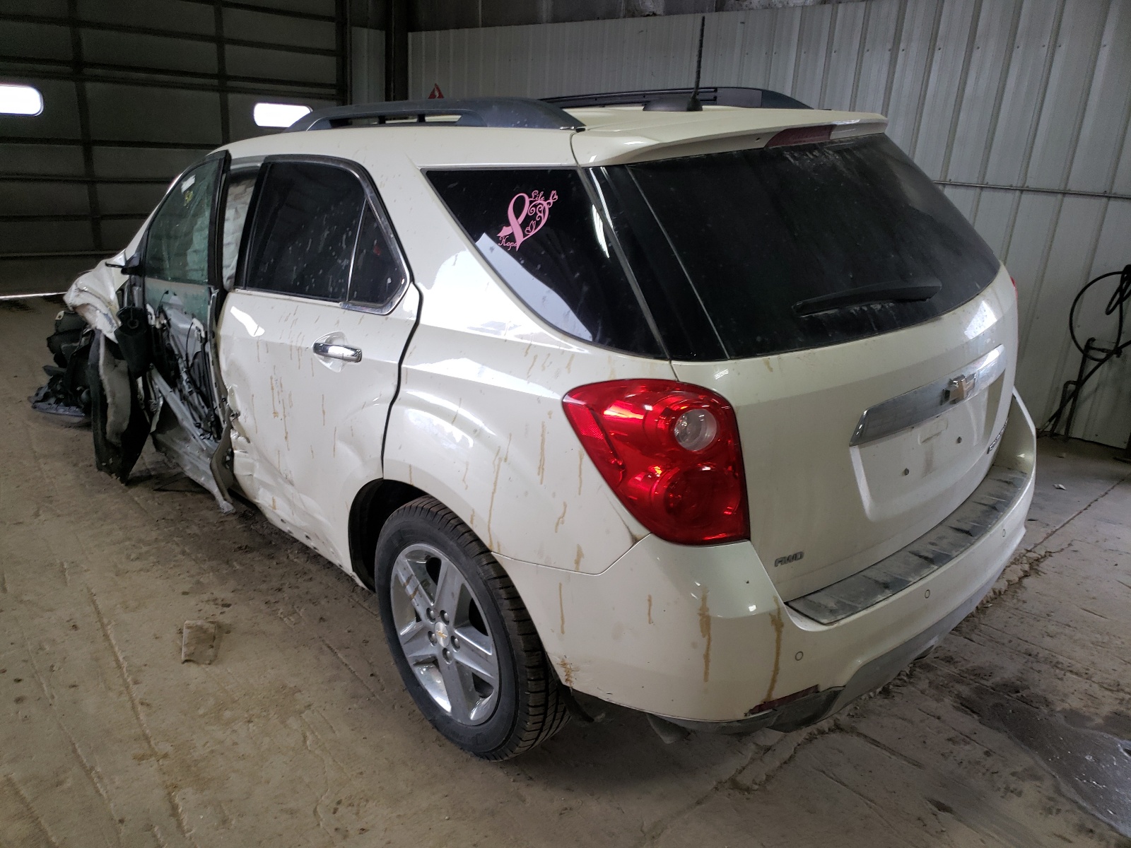 Photo 3 from auction – 2015 CHEVROLET EQUINOX LT with VIN 1GNFLHEK5FZ104134