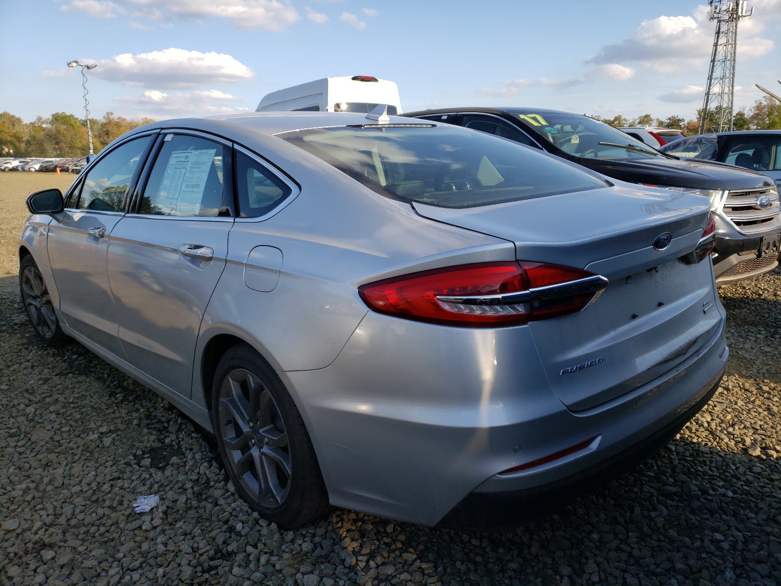 Photo 3 from auction – 2019 FORD FUSION SEL with VIN 3FA6P0CD8KR144554