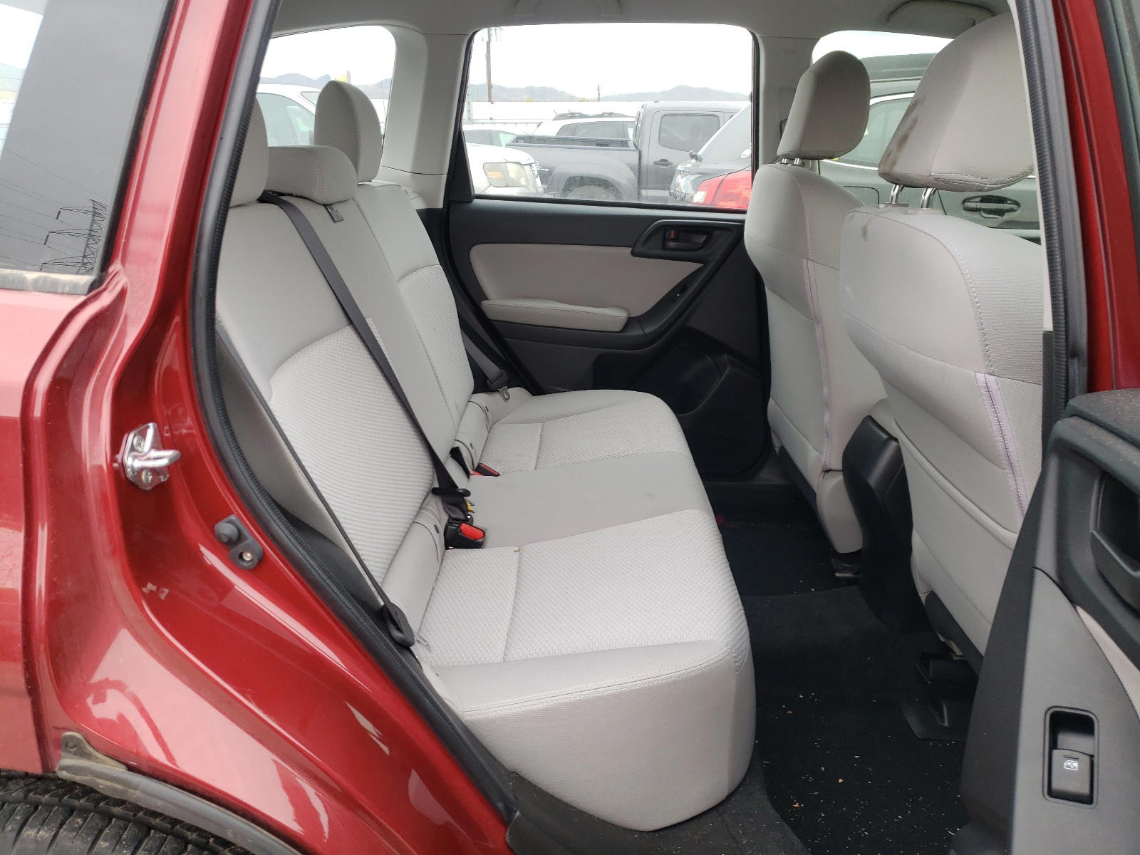 Photo 6 from auction – 2016 SUBARU FORESTER 2 with VIN JF2SJAAC0GH519731
