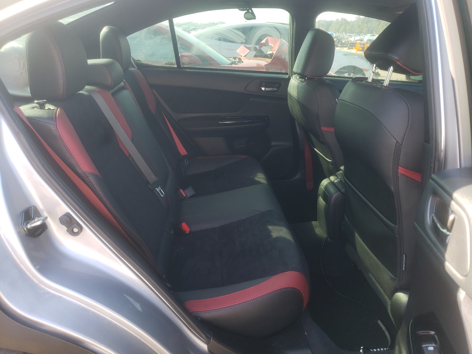 Photo 6 from auction – 2018 SUBARU WRX STI LI with VIN JF1VA2T67J9828273