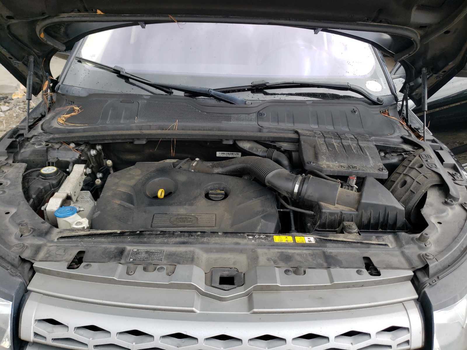 Photo 7 from auction – 2015 LAND ROVER RANGE ROVE with VIN SALVP2BG0FH958467