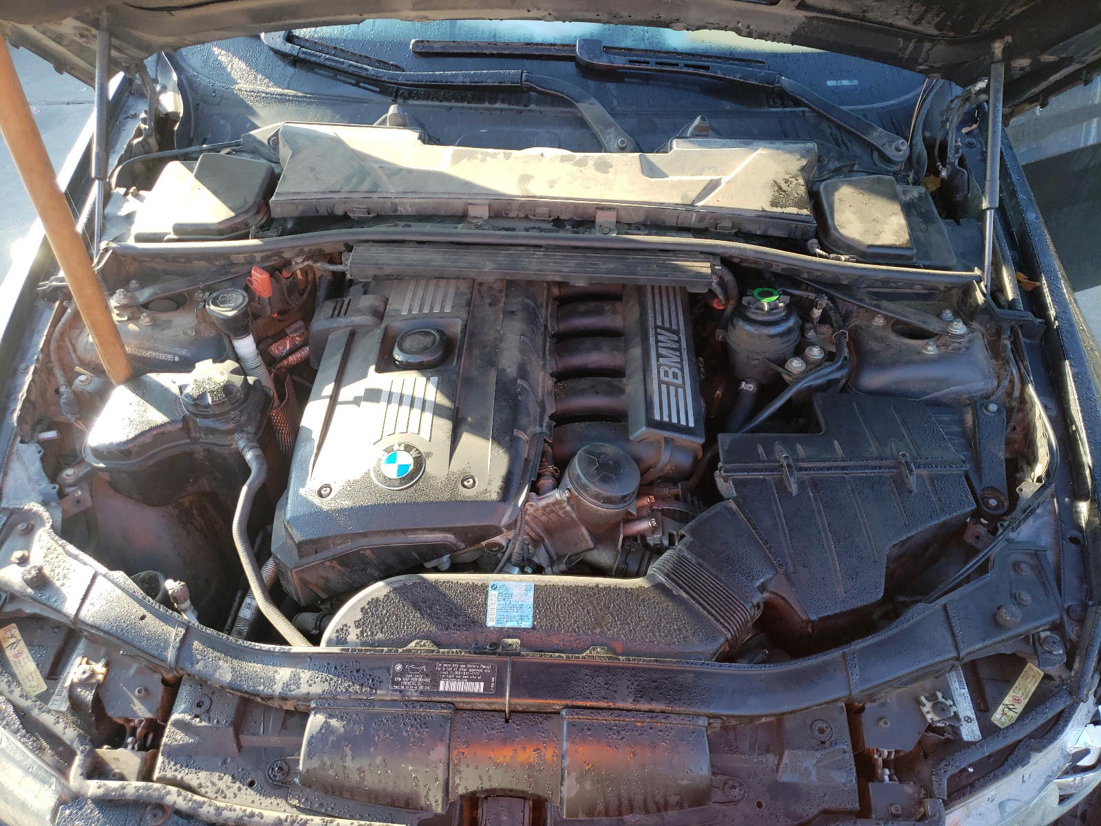 Photo 7 from auction – 2007 BMW 328 I with VIN WBAVA33597PG39085