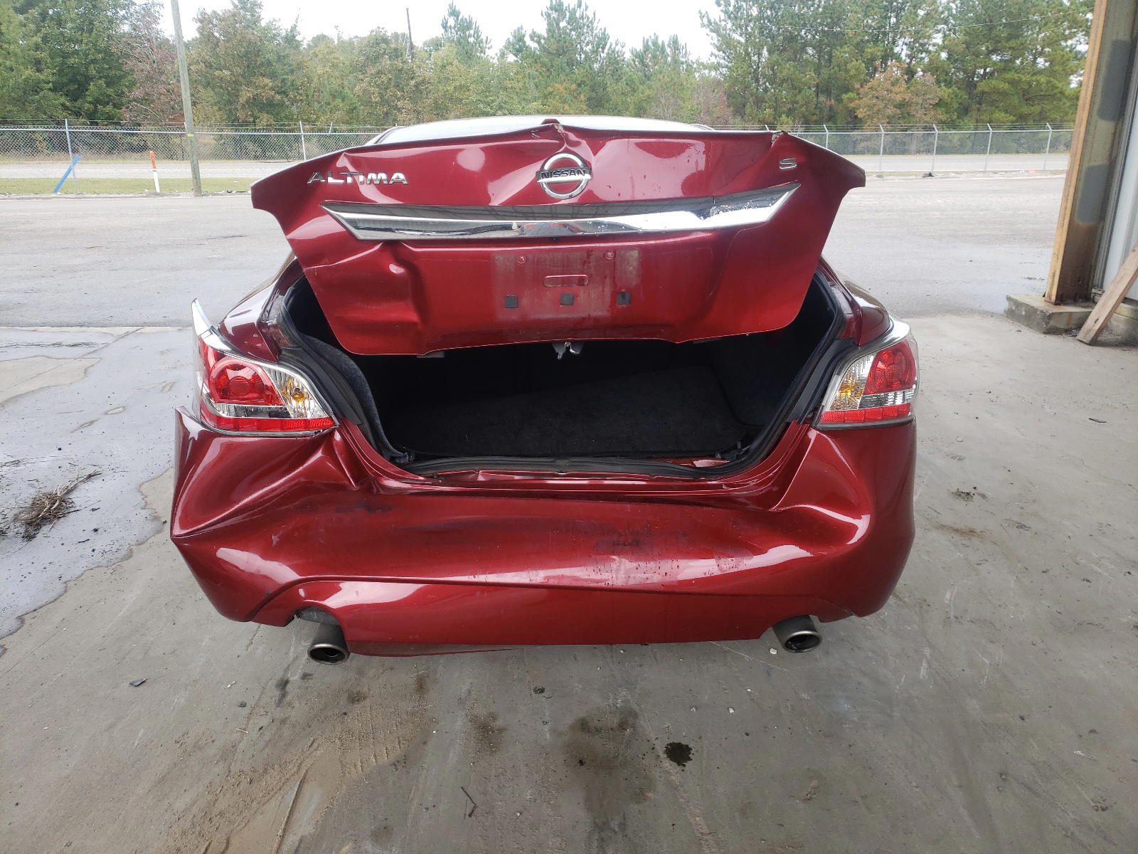 Photo 9 from auction – 2015 NISSAN ALTIMA 2.5 with VIN 1N4AL3AP1FC410134