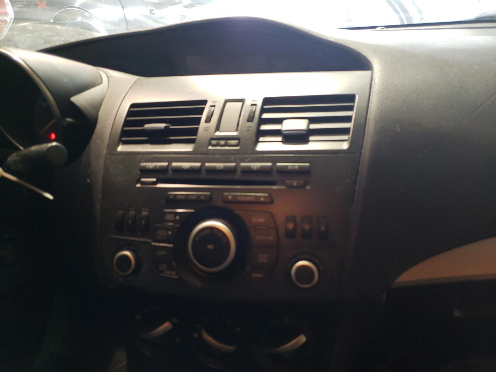 Photo 10 from auction – 2012 MAZDA 3 I with VIN JM1BL1VF8C1516995