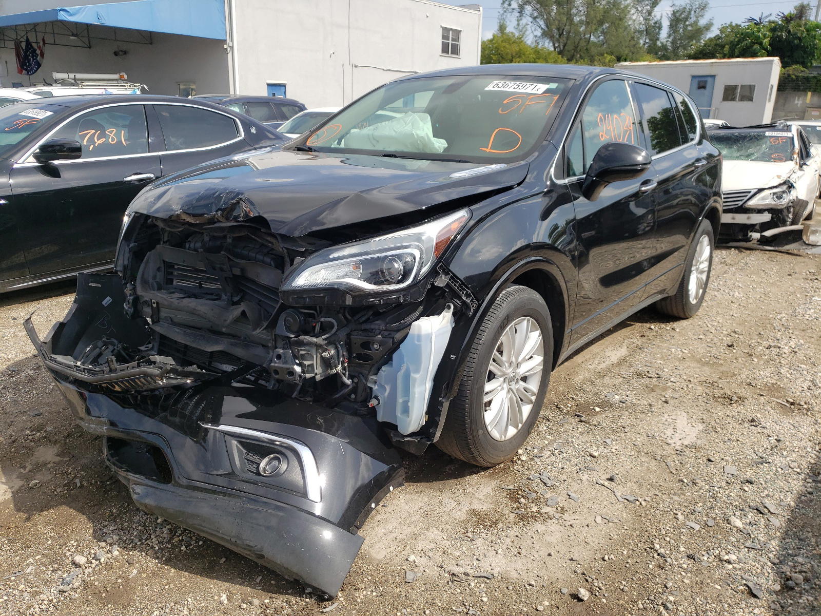 Photo 2 from auction – 2017 BUICK ENVISION P with VIN LRBFXASA8HD065294