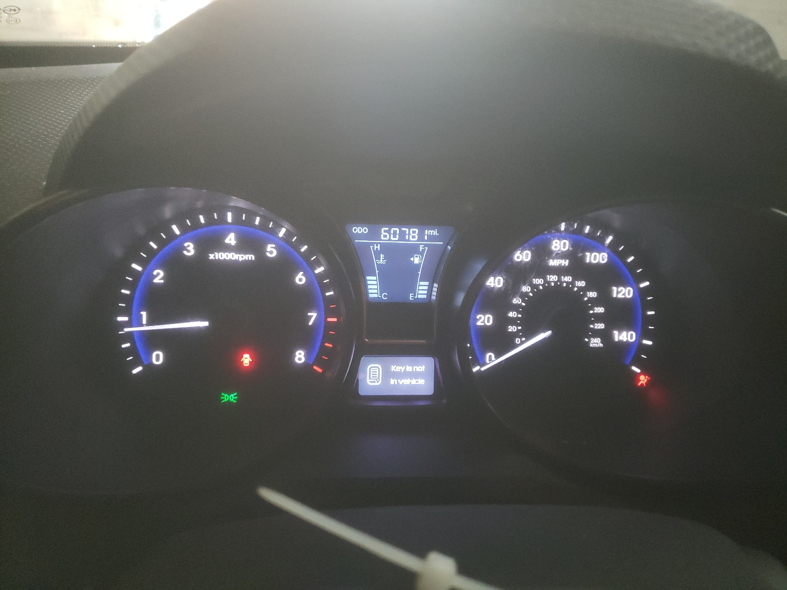 Photo 8 from auction – 2015 HYUNDAI VELOSTER T with VIN KMHTC6AEXFU217778