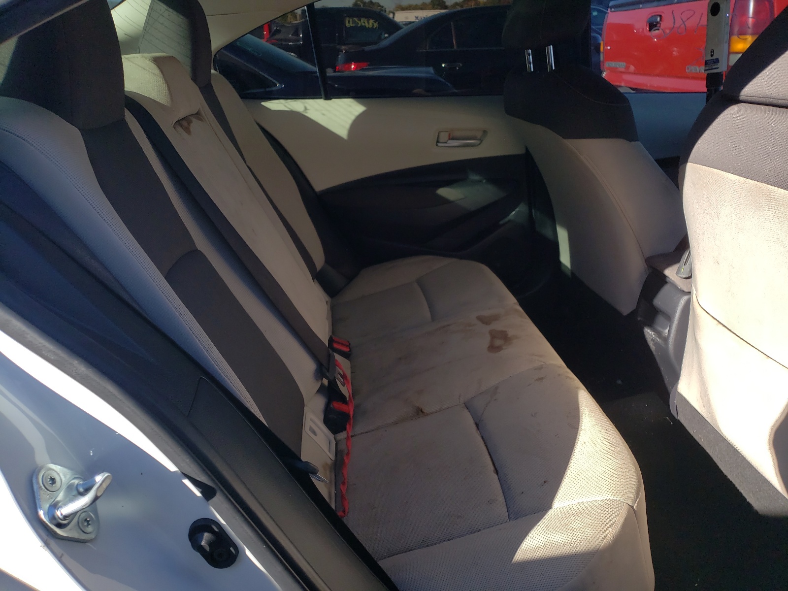 Photo 6 from auction – 2021 TOYOTA COROLLA LE with VIN JTDEPMAE4MJ132486