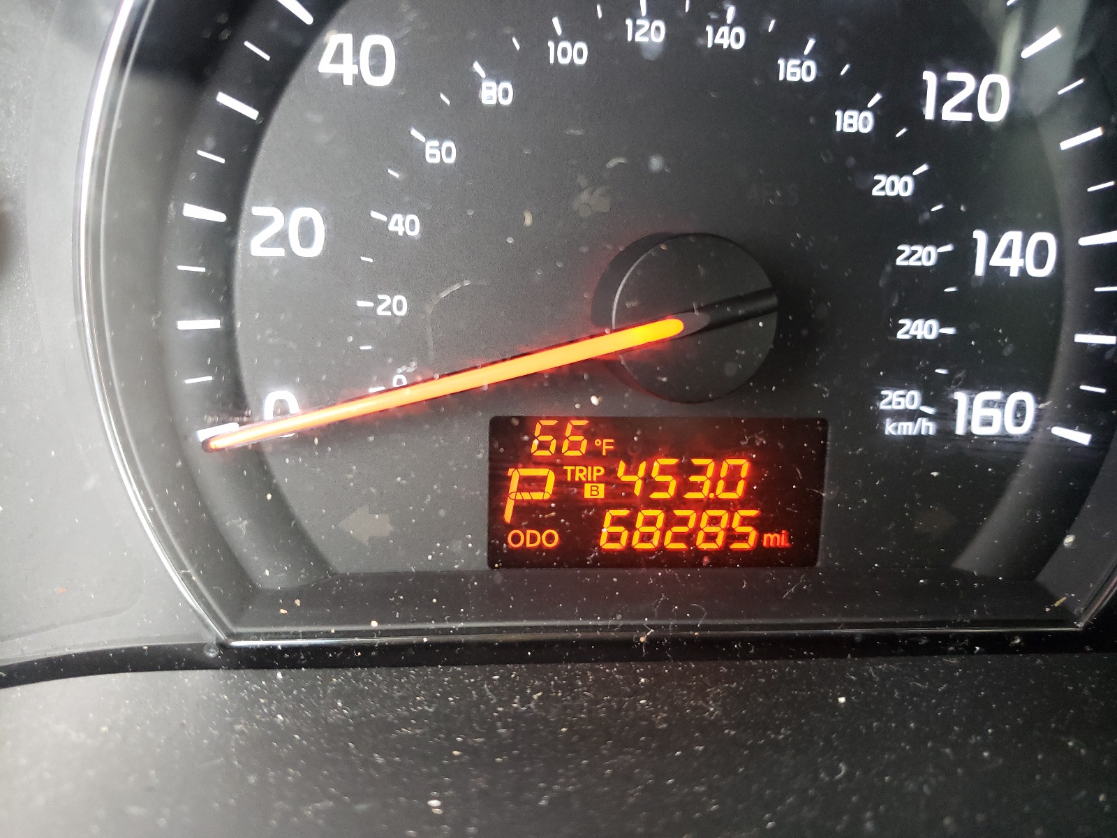 Photo 8 from auction – 2015 KIA SORENTO LX with VIN 5XYKT4A67FG599119