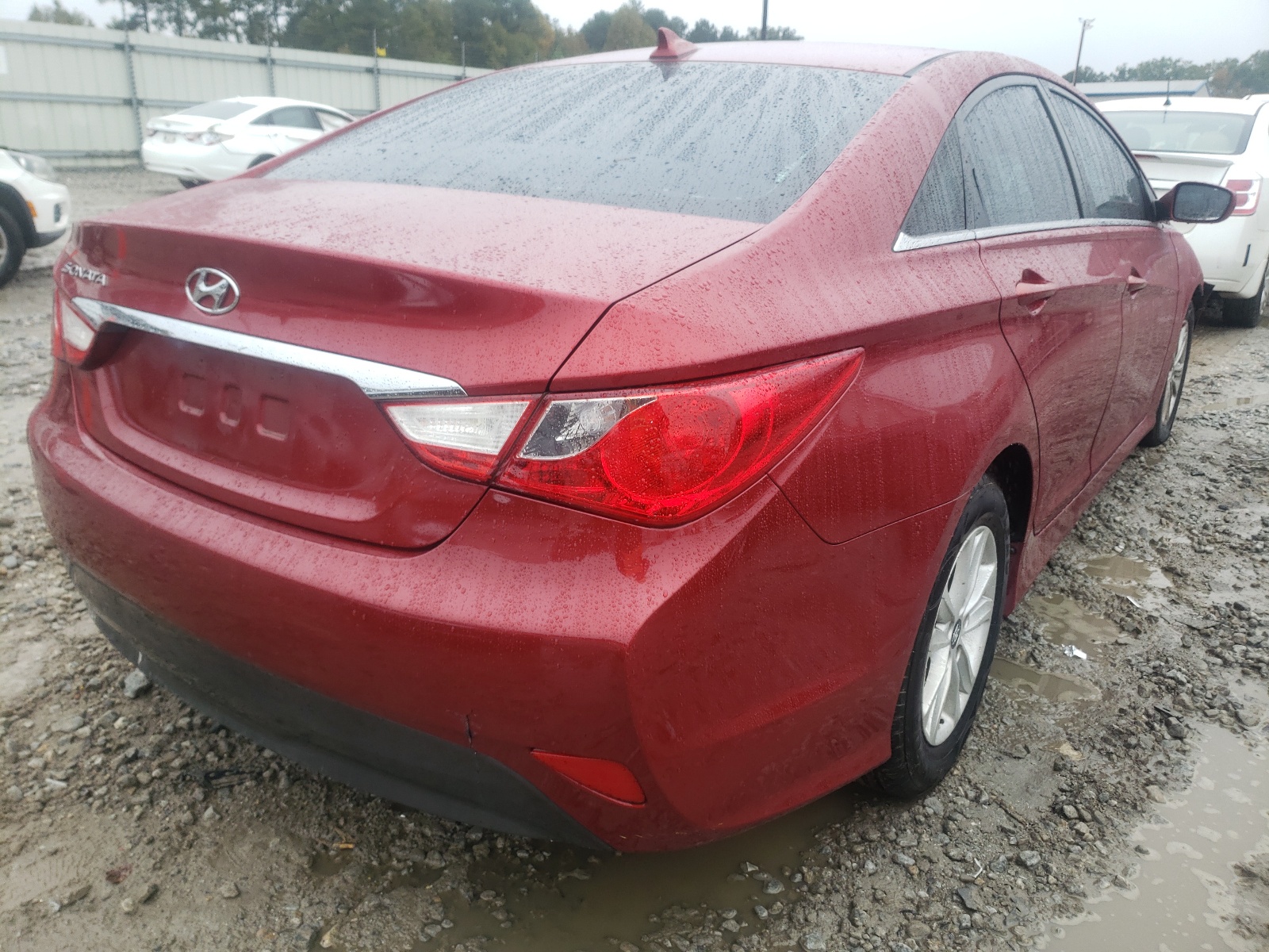 Photo 4 from auction – 2014 HYUNDAI SONATA GLS with VIN 5NPEB4AC2EH830960