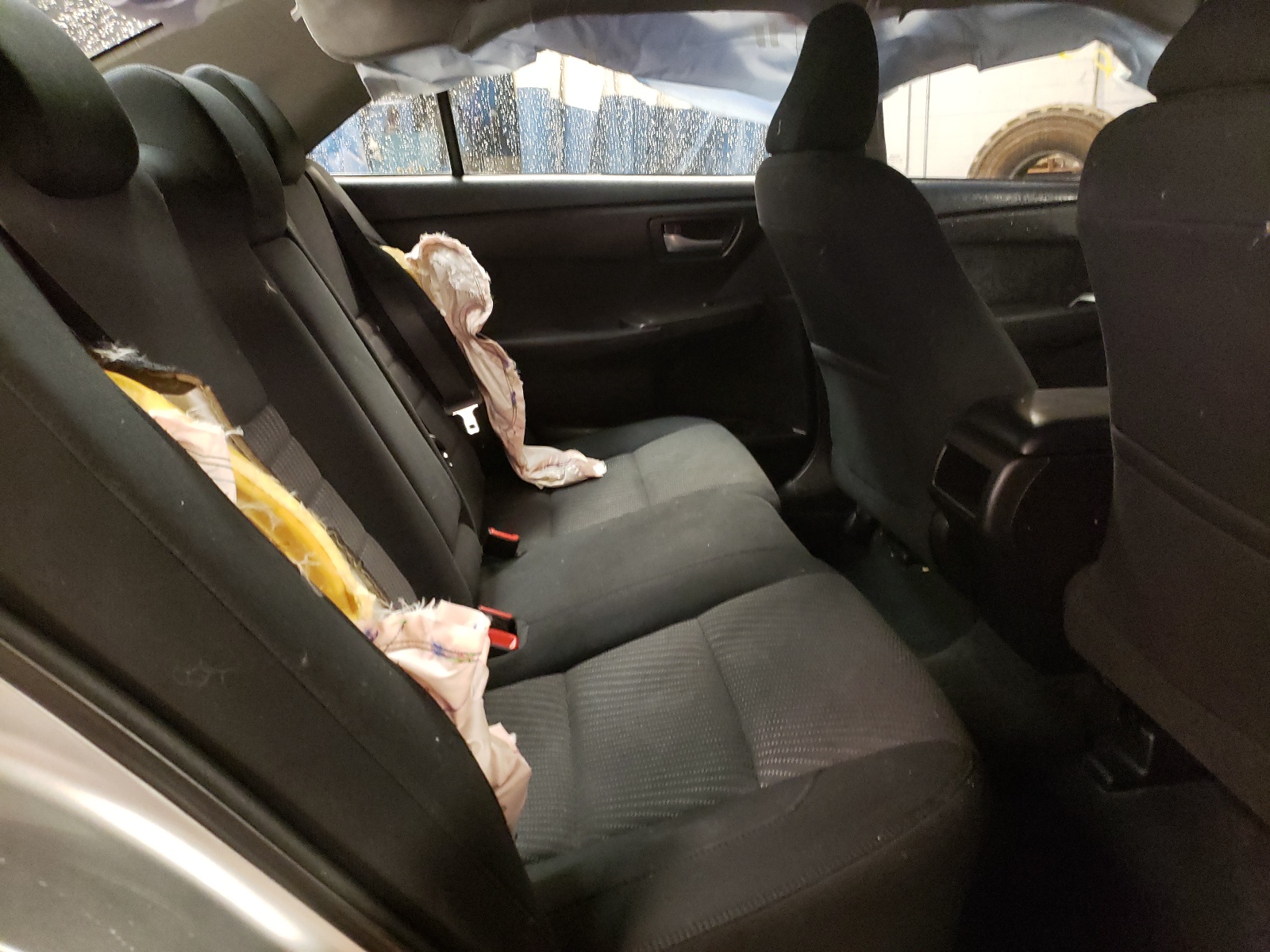 Photo 6 from auction – 2017 TOYOTA CAMRY LE with VIN 4T1BF1FK8HU382669