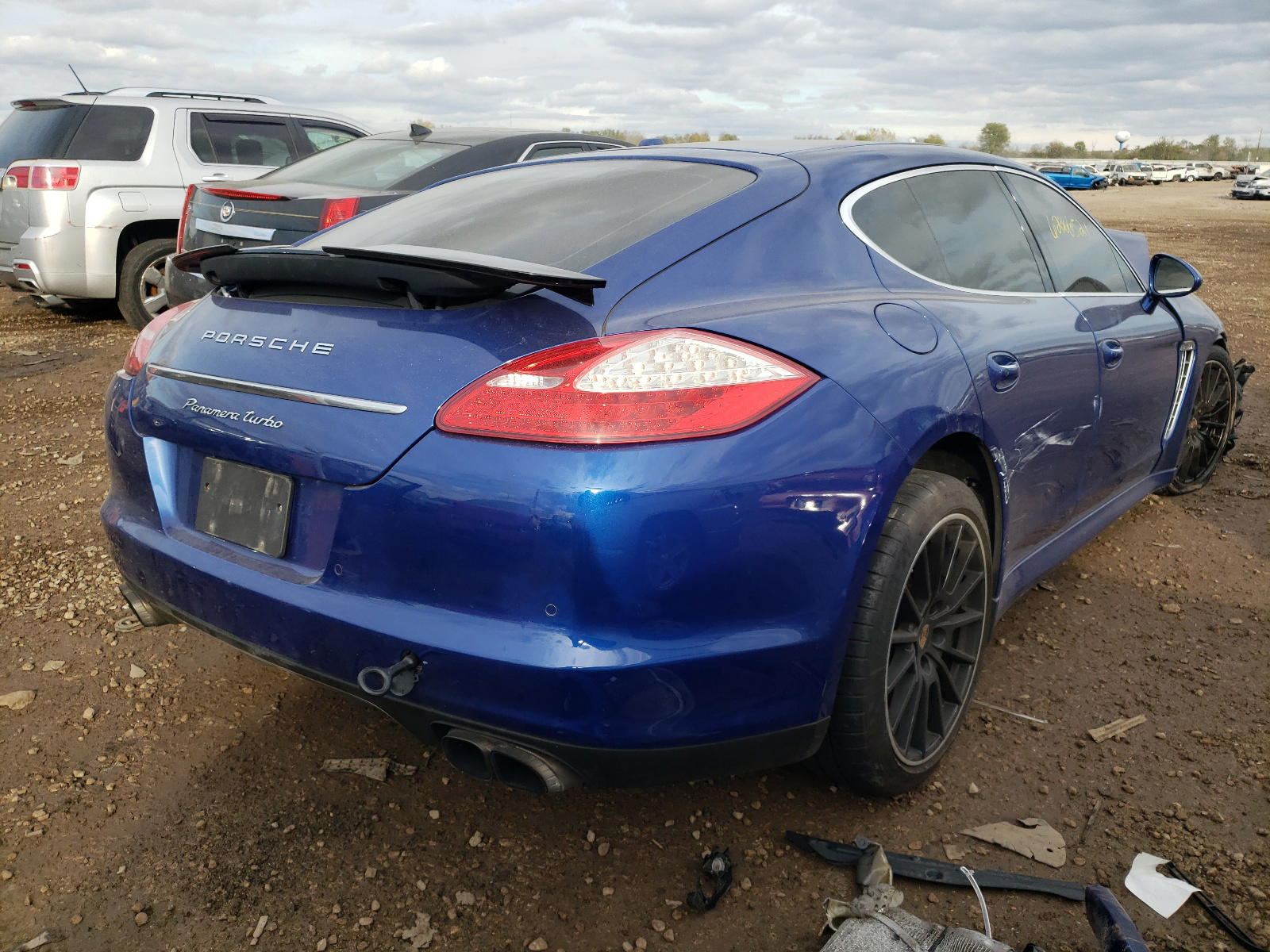 Photo 4 from auction – 2011 PORSCHE PANAMERA T with VIN WP0AC2A78BL090518