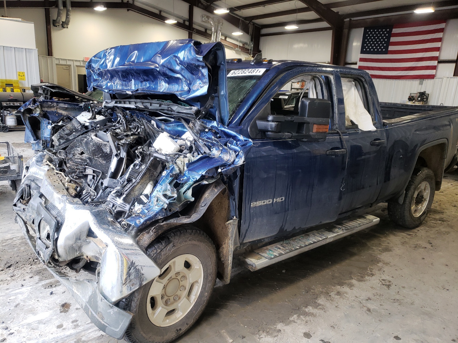 Photo 2 from auction – 2016 GMC SIERRA K25 with VIN 1GT22REG4GZ211267