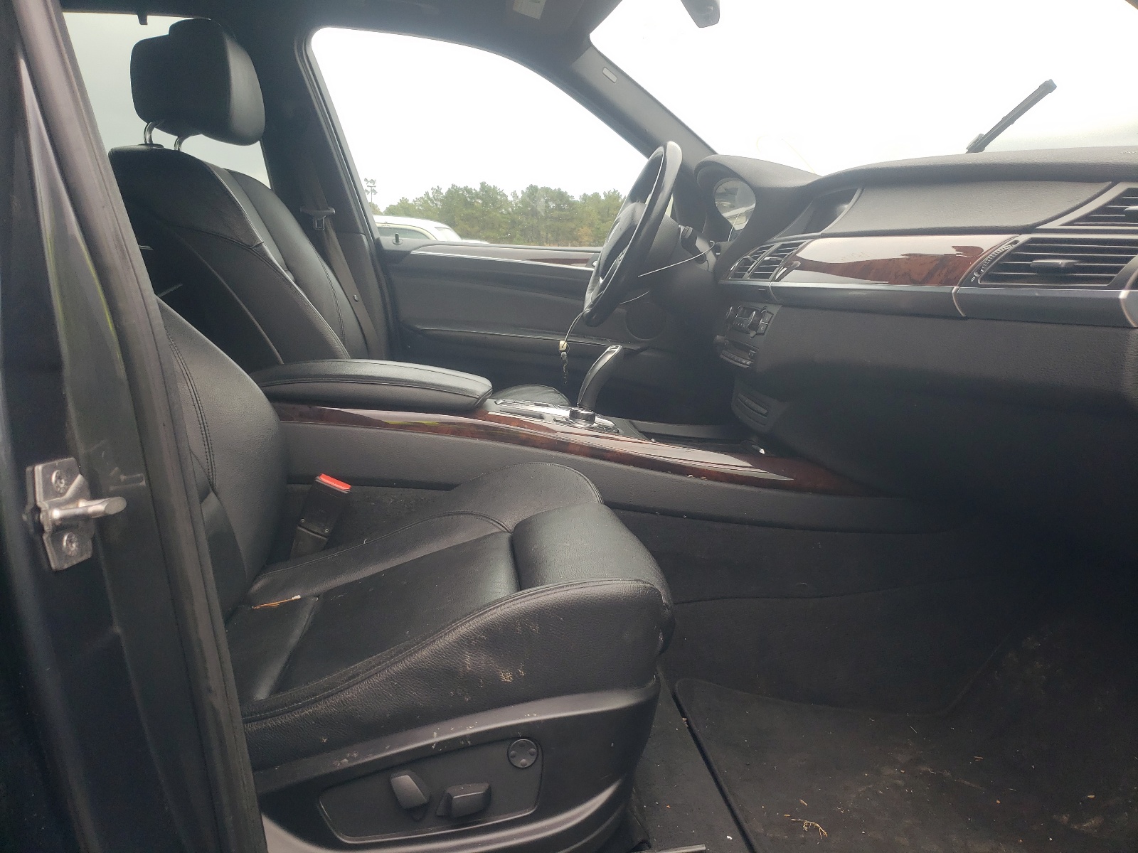 Photo 5 from auction – 2012 BMW X5 XDRIVE3 with VIN 5UXZW0C50CL666712
