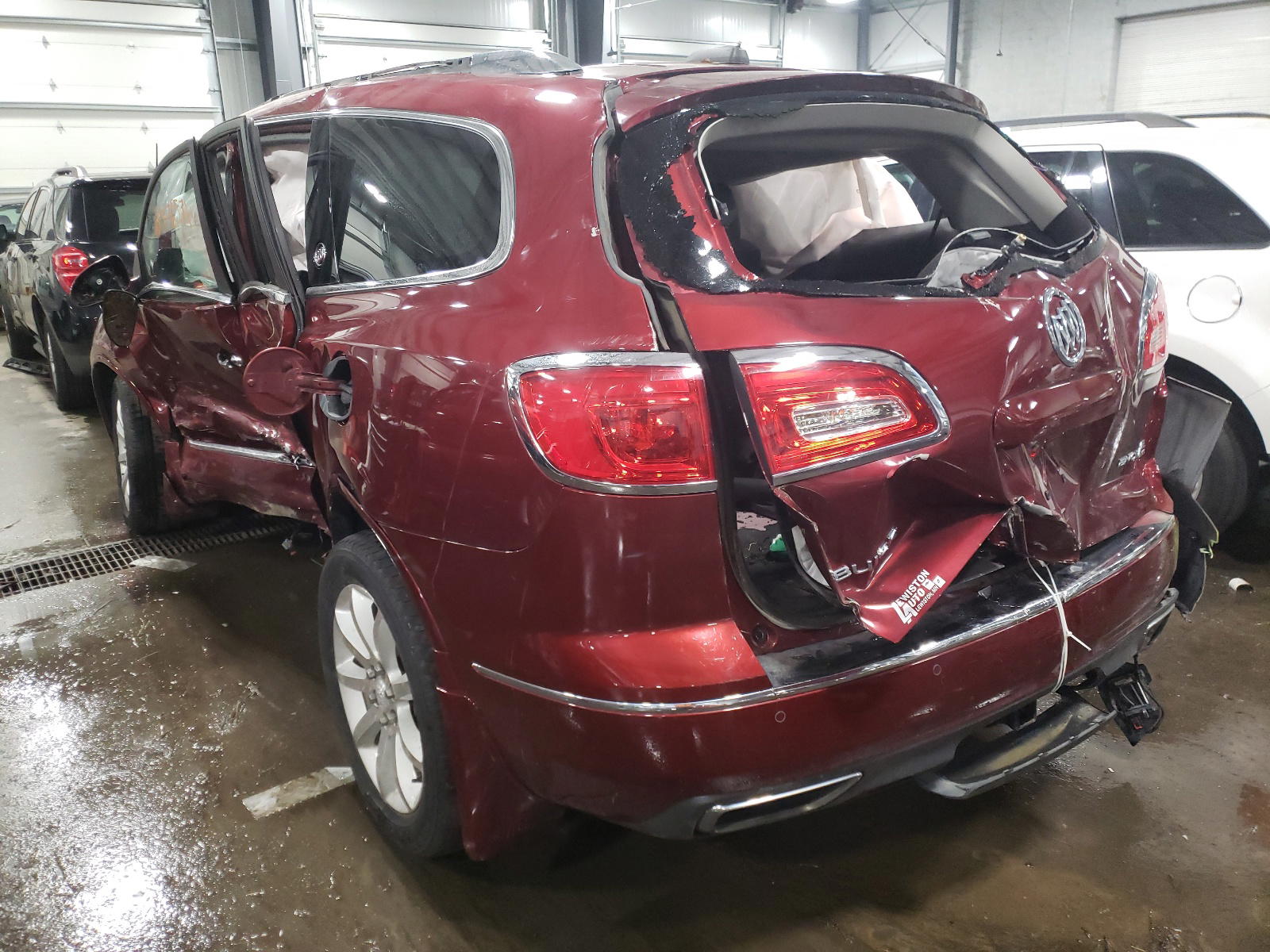 Photo 3 from auction – 2017 BUICK ENCLAVE with VIN 5GAKVCKD0HJ172760