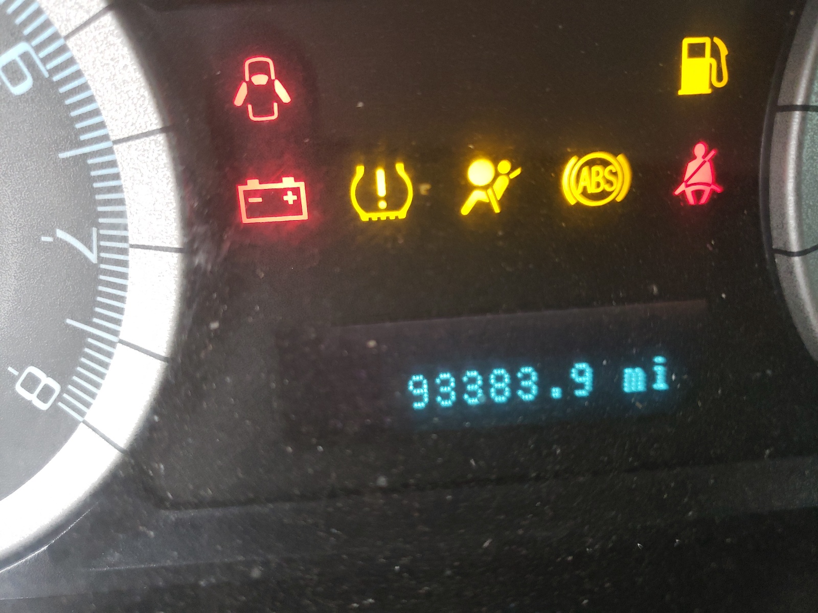 Photo 8 from auction – 2010 FORD ESCAPE XLT with VIN 1FMCU0DG8AKA44807
