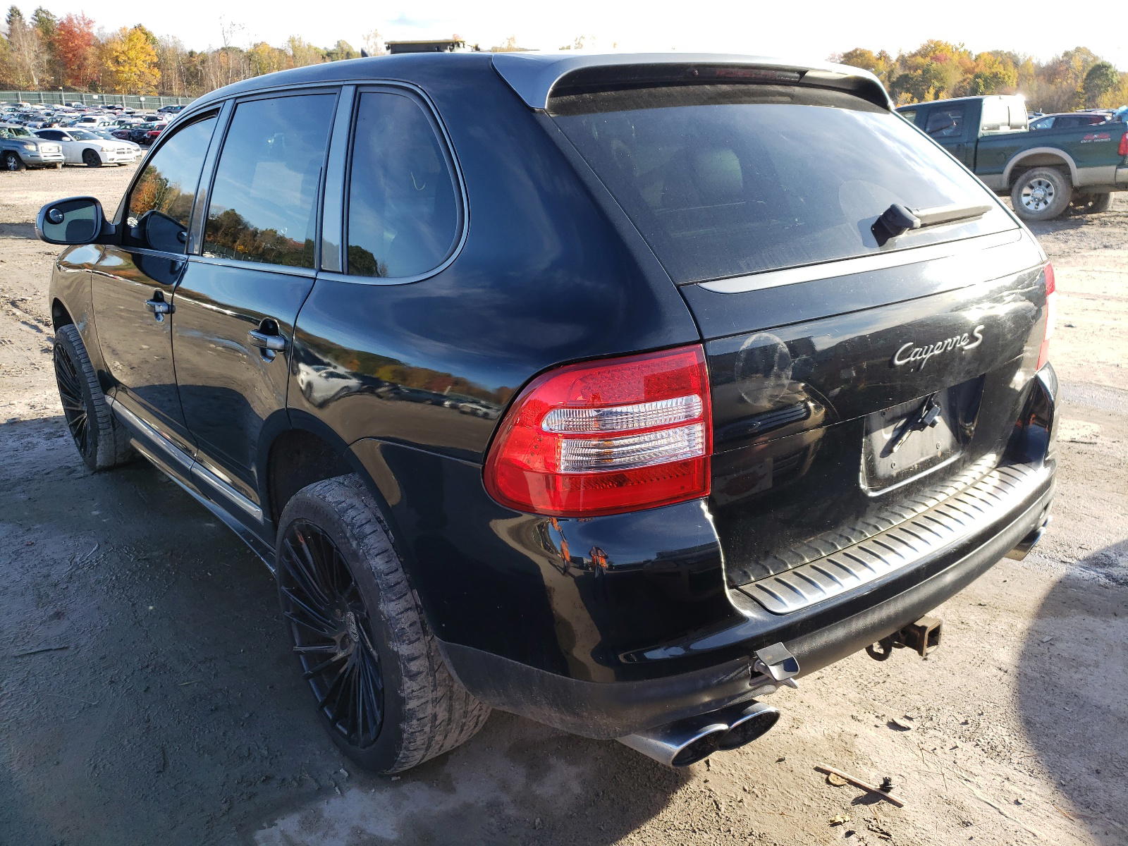 Photo 3 from auction – 2006 PORSCHE CAYENNE S with VIN WP1AB29P76LA68442
