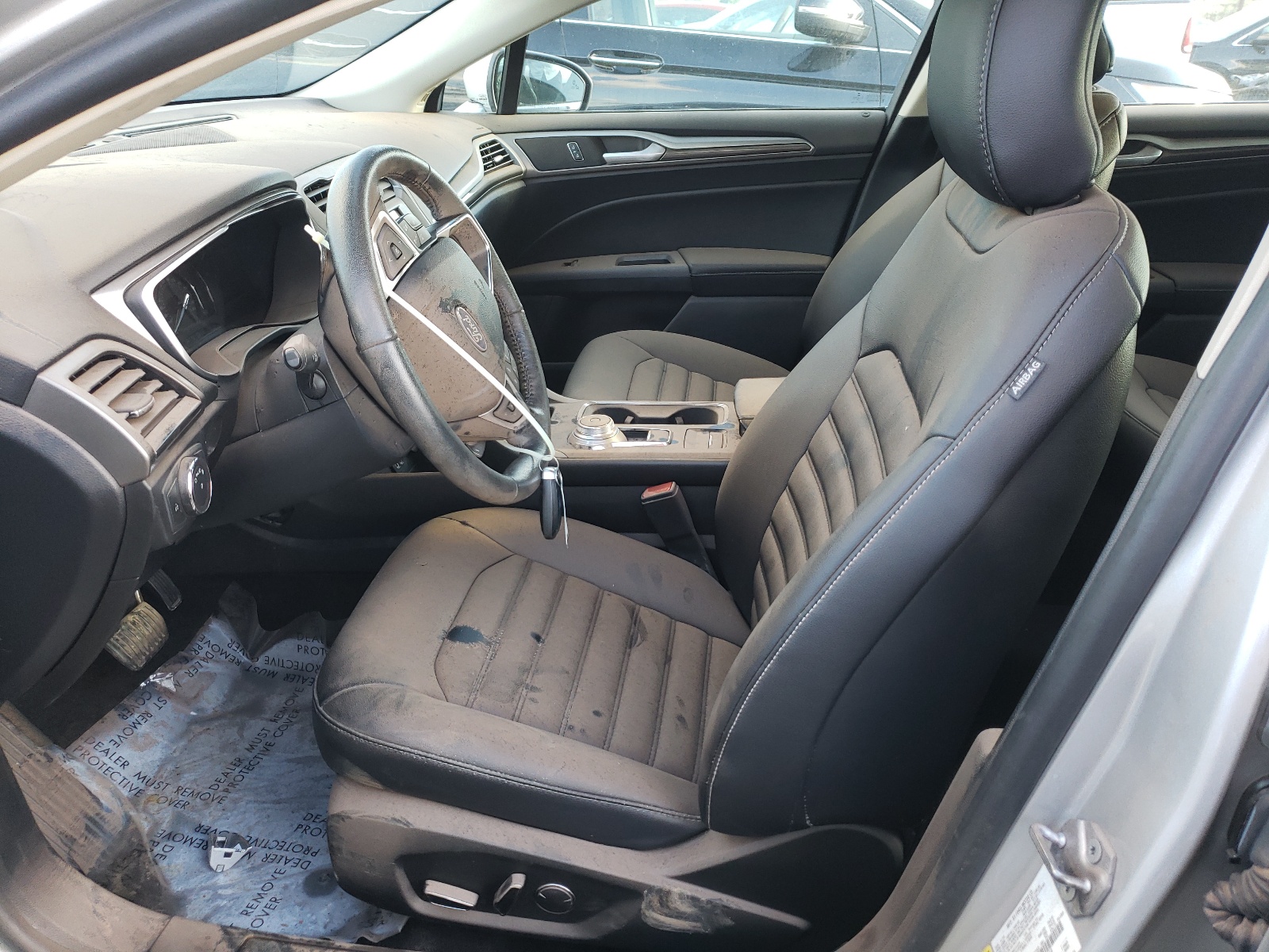 Photo 5 from auction – 2019 FORD FUSION SEL with VIN 3FA6P0CD8KR144554