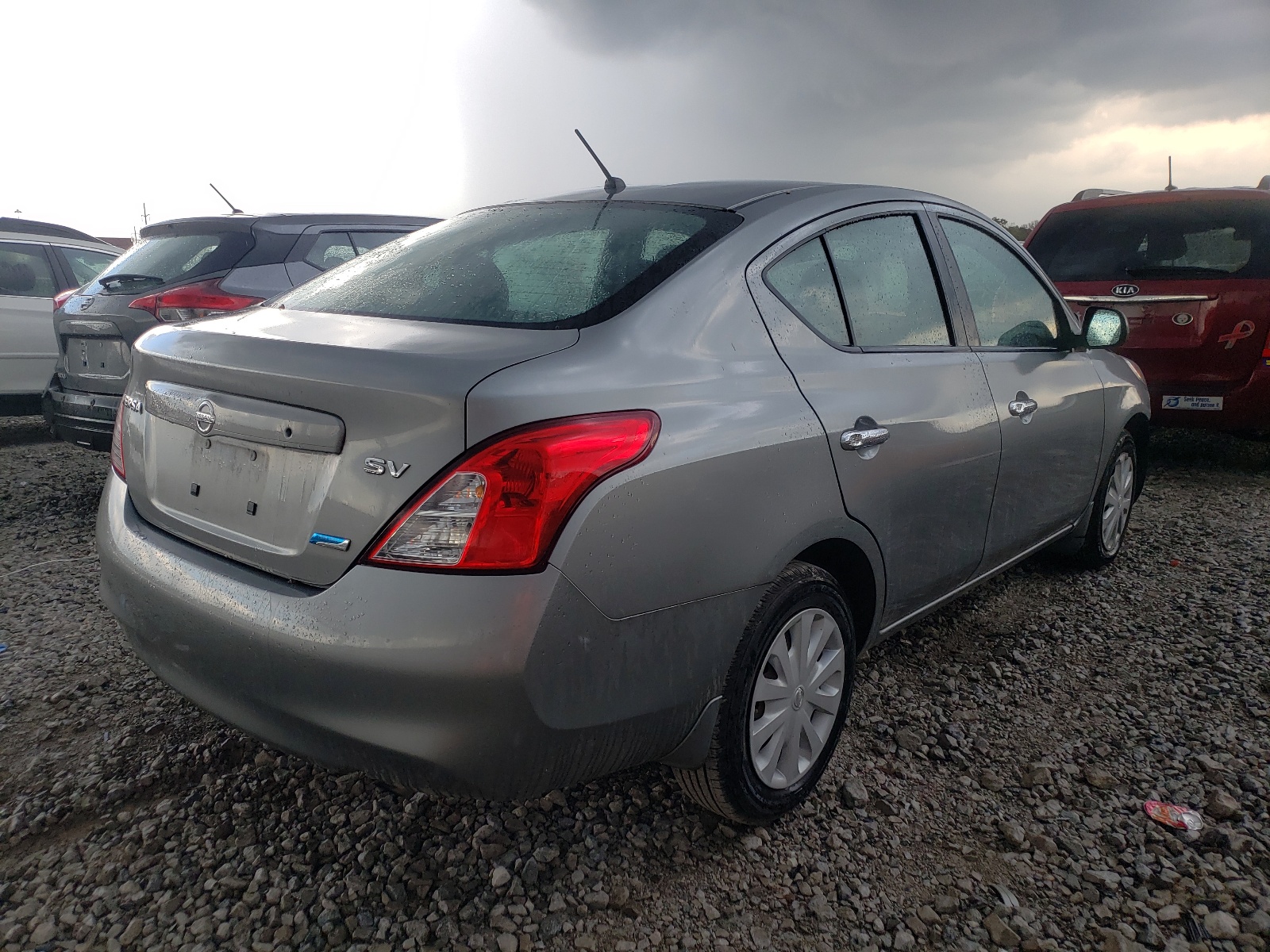 Photo 4 from auction – 2012 NISSAN VERSA S with VIN 3N1CN7AP6CL889450