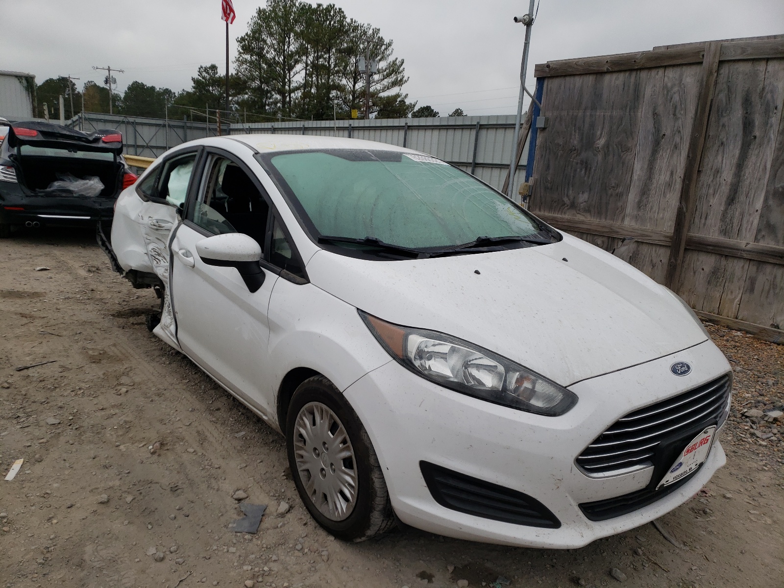 Photo 1 from auction – 2017 FORD FIESTA S with VIN 3FADP4AJ5HM128406