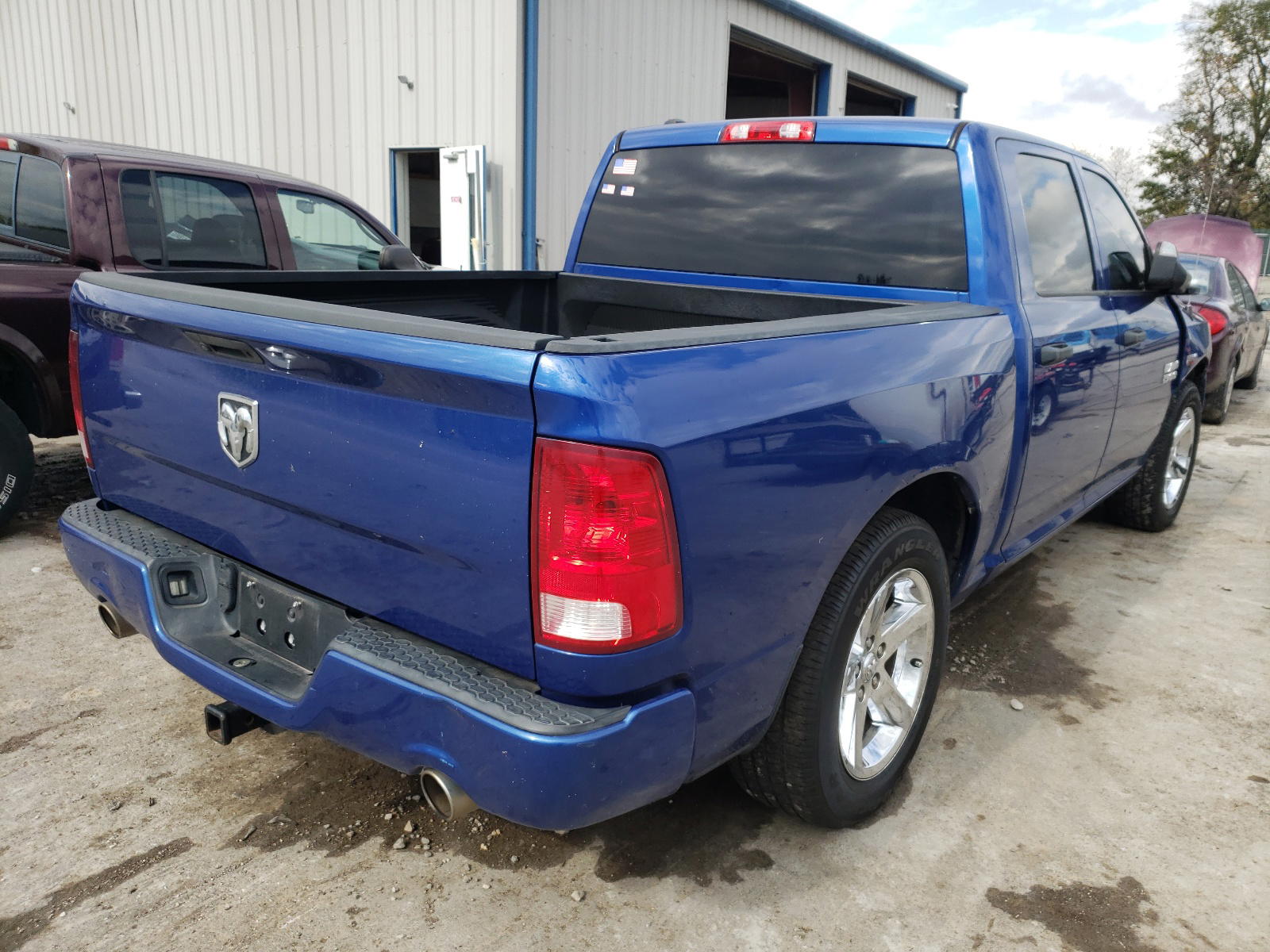 Photo 4 from auction – 2015 RAM 1500 ST with VIN 1C6RR6KT0FS789309