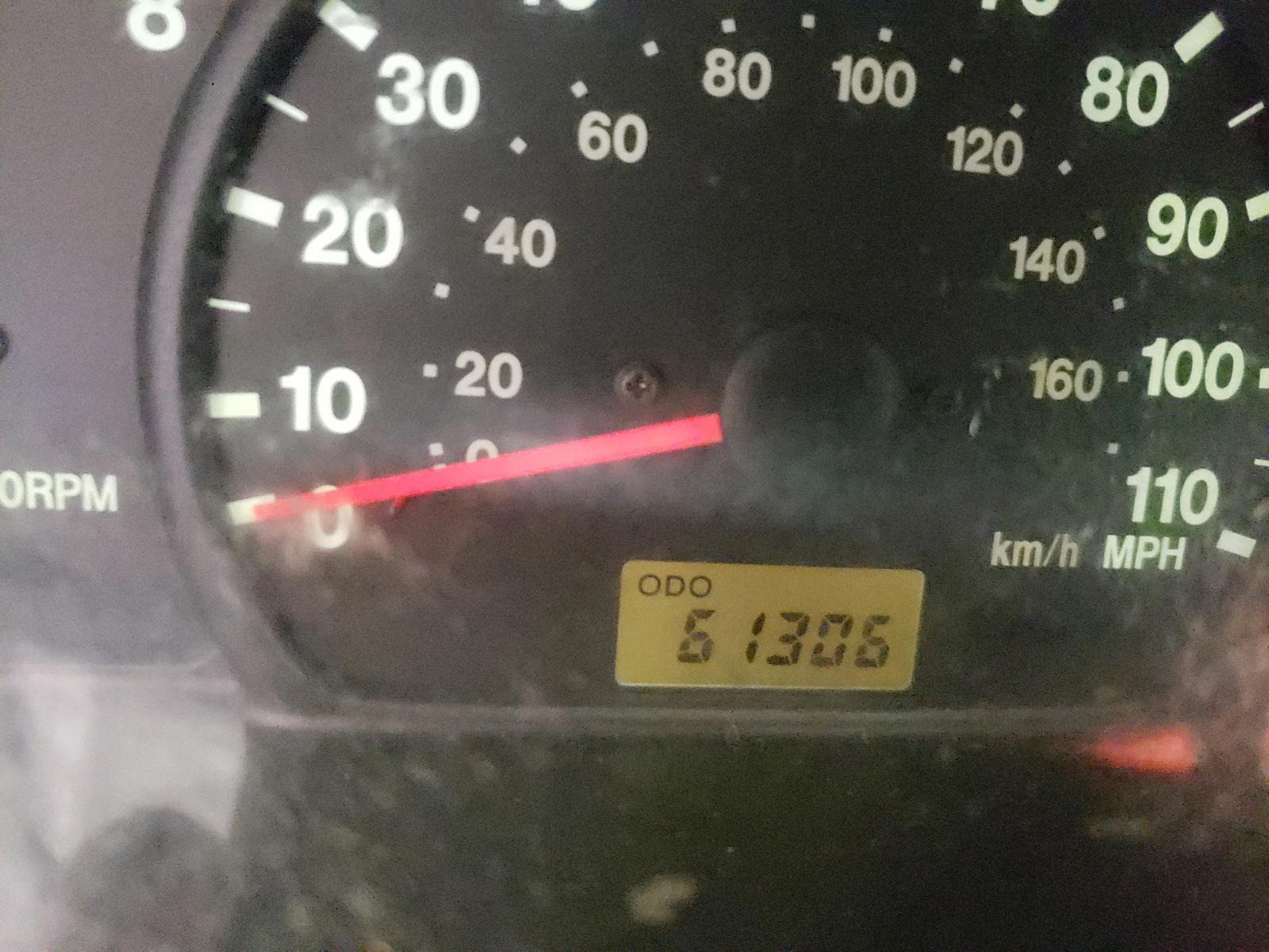 Photo 8 from auction – 2003 CHEVROLET TRACKER with VIN 2CNBJ13C236938476