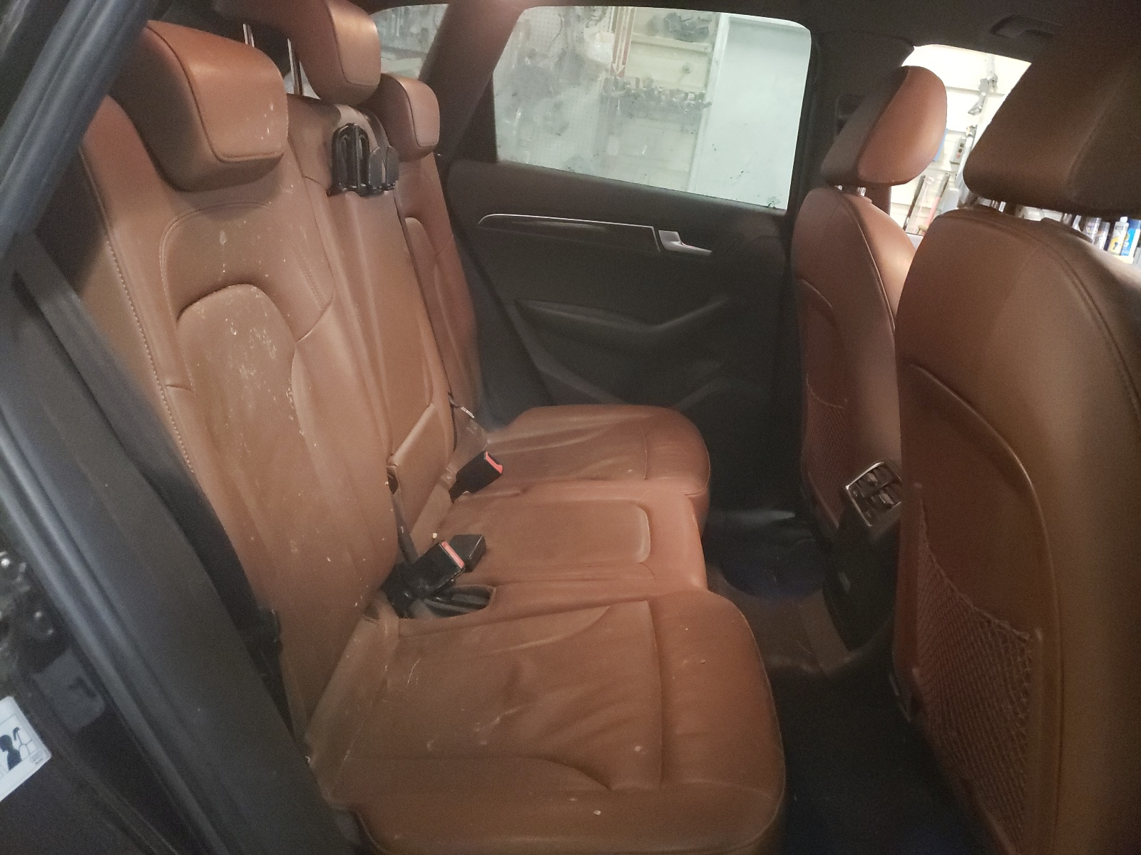 Photo 6 from auction – 2010 AUDI Q5 PREMIUM with VIN WA1LKAFP0AA111977