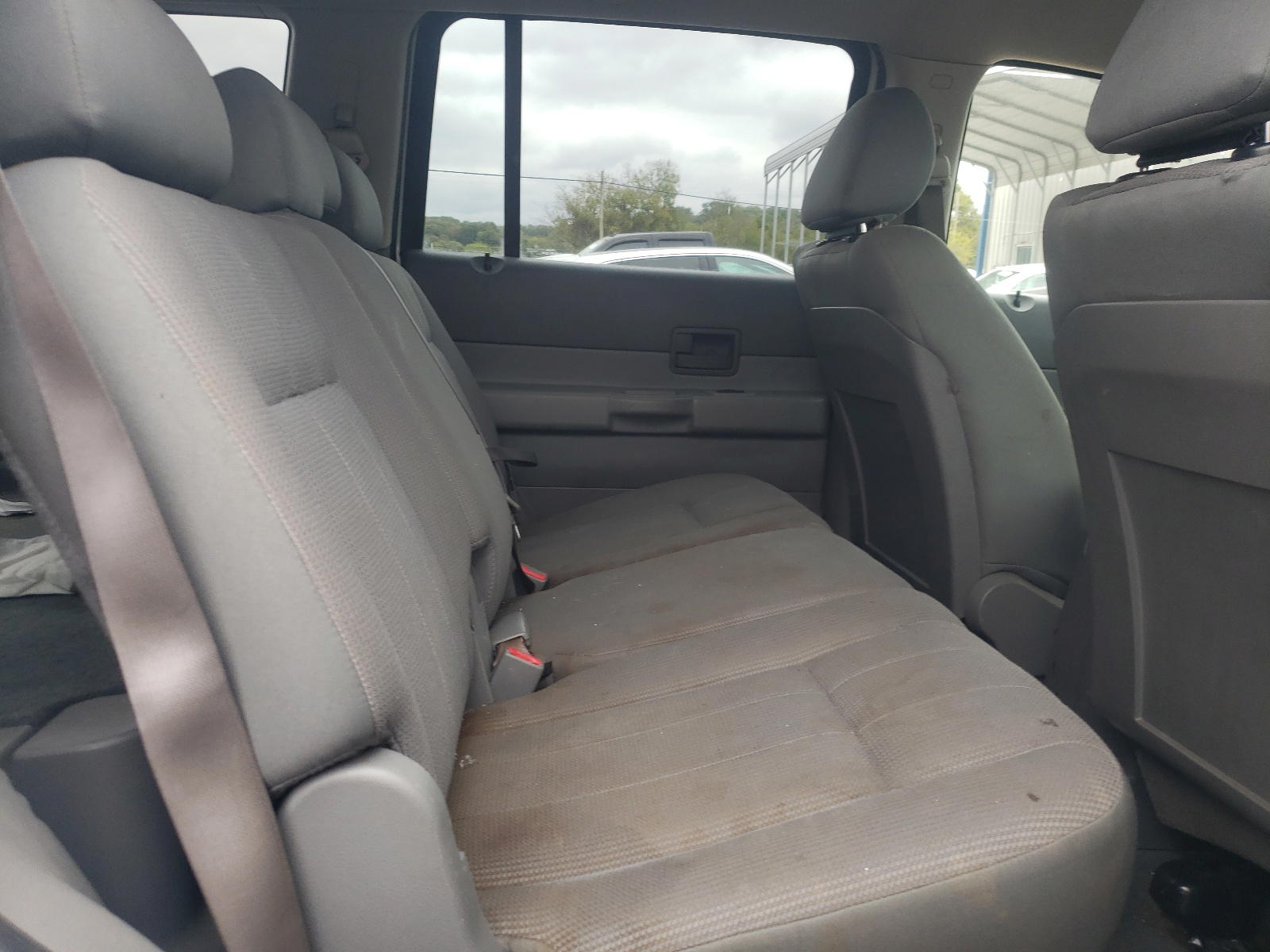 Photo 6 from auction – 2005 DODGE DURANGO ST with VIN 1D4HD38K05F512024