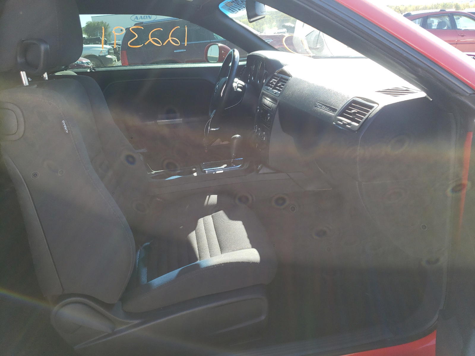 Photo 5 from auction – 2014 DODGE CHALLENGER with VIN 2C3CDYBTXEH158523