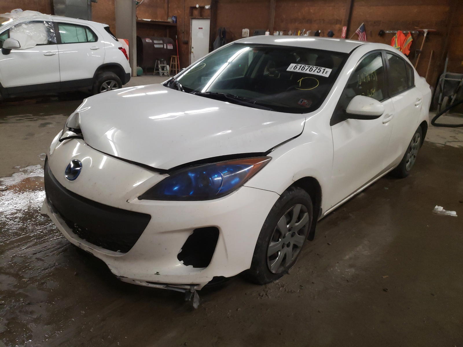 Photo 2 from auction – 2012 MAZDA 3 I with VIN JM1BL1UG8C1510723