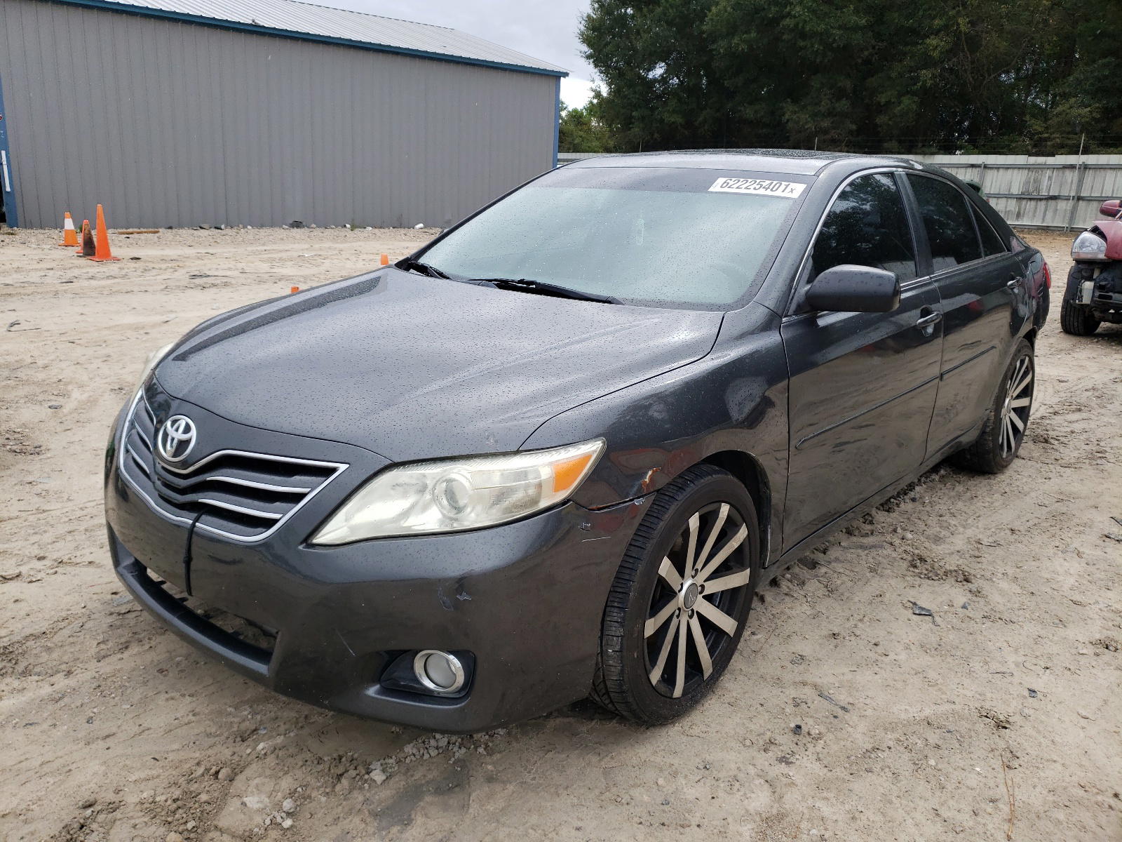 Photo 14 from auction – 2010 TOYOTA CAMRY BASE with VIN 4T1BF3EK5AU054077