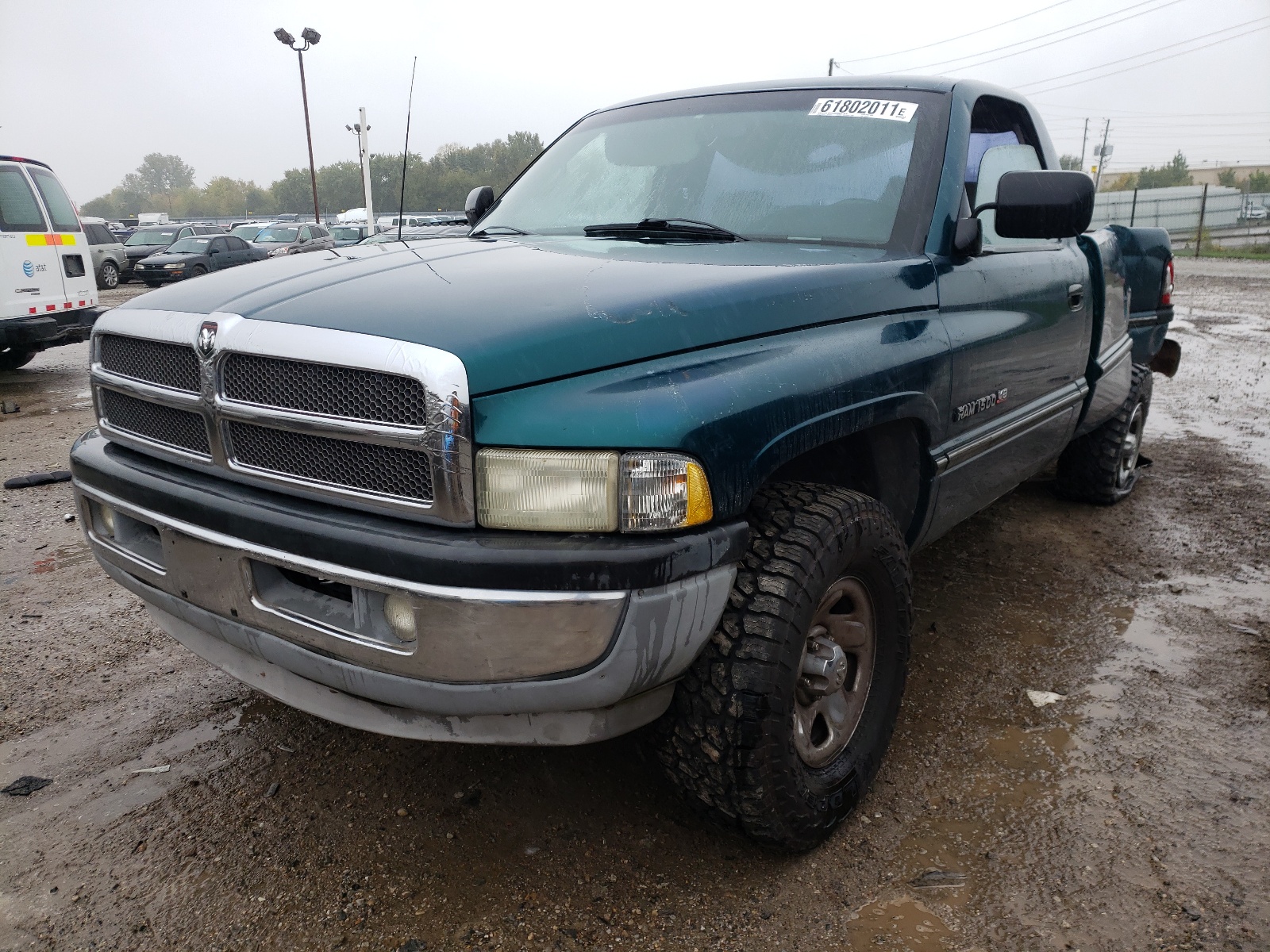 Photo 2 from auction – 1994 DODGE RAM 1500 with VIN 1B7HF16Z2RS697038