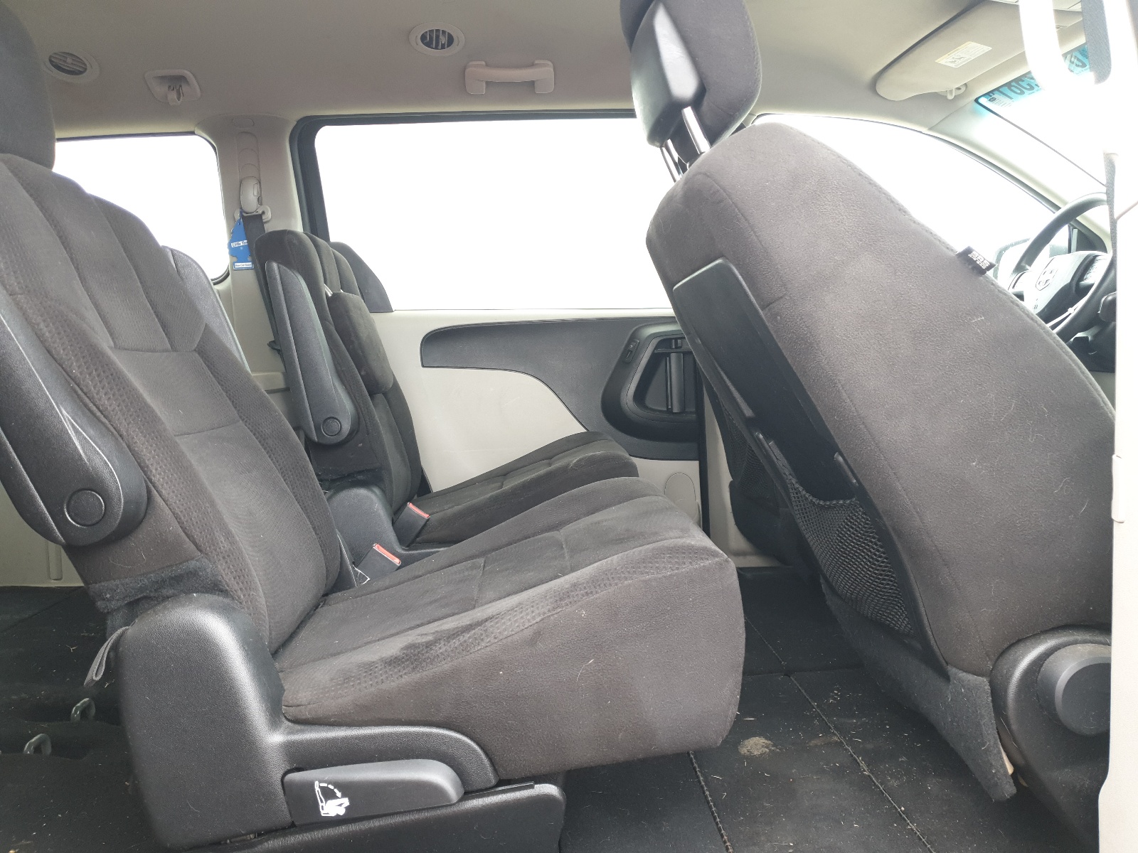 صورة رقم 6 من المزاد - 2012 DODGE GRAND CARA مع VIN 2C4RDGCG0CR288710