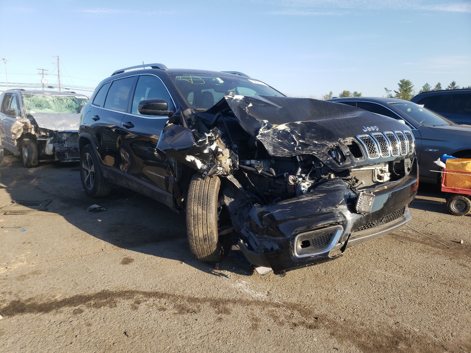 Photo 1 from auction – 2019 JEEP CHEROKEE L with VIN 1C4PJMDX8KD102314