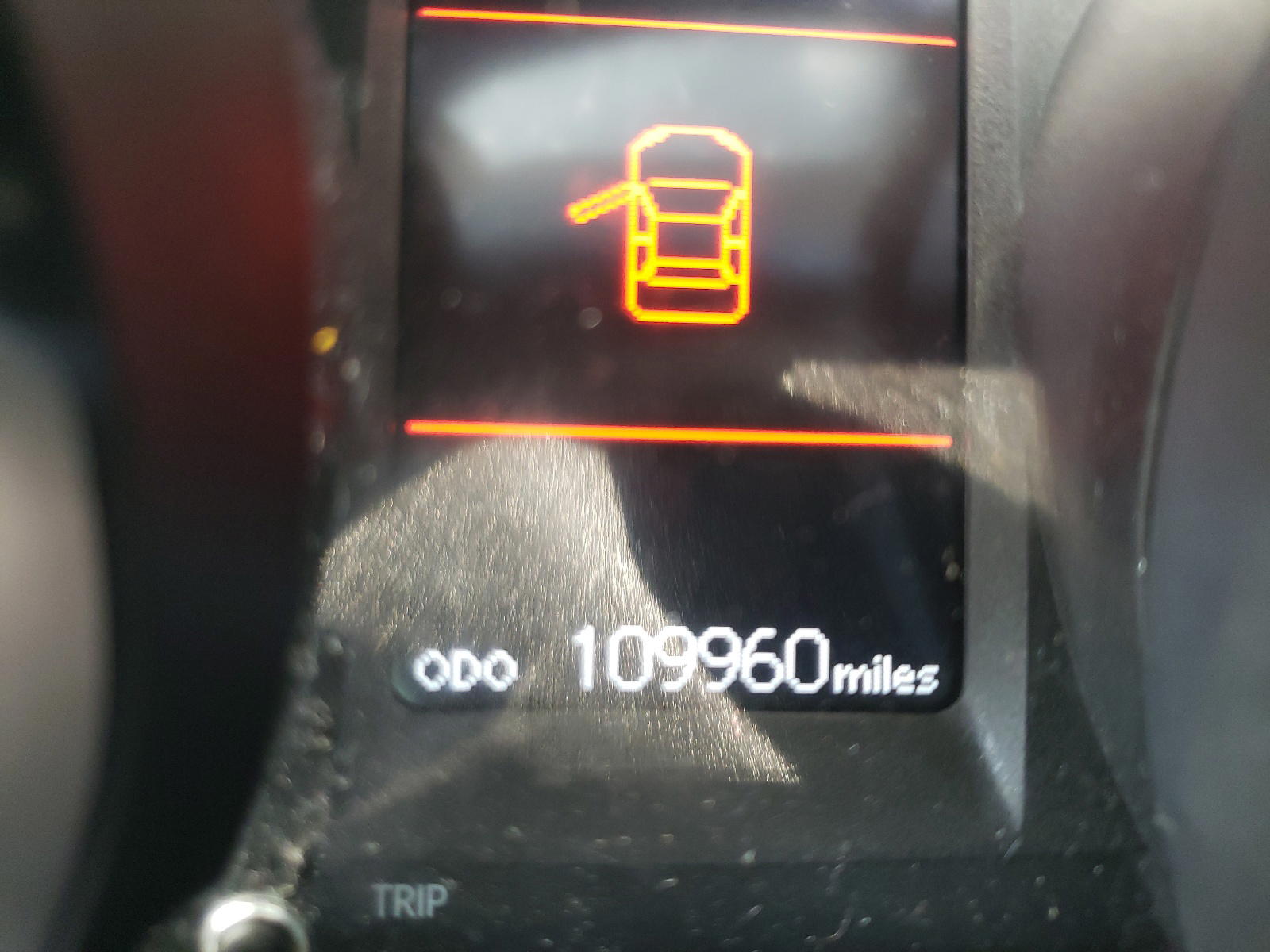 Photo 8 from auction – 2016 TOYOTA COROLLA L with VIN 5YFBURHE7GP463898