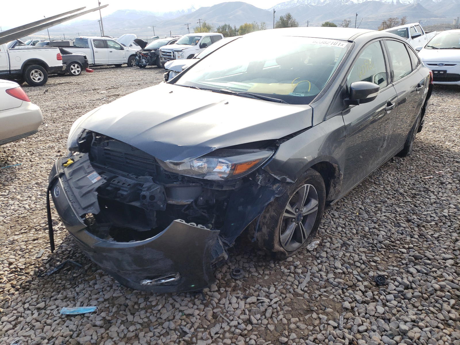 Photo 2 from auction – 2018 FORD FOCUS SE with VIN 1FADP3FE6JL322200