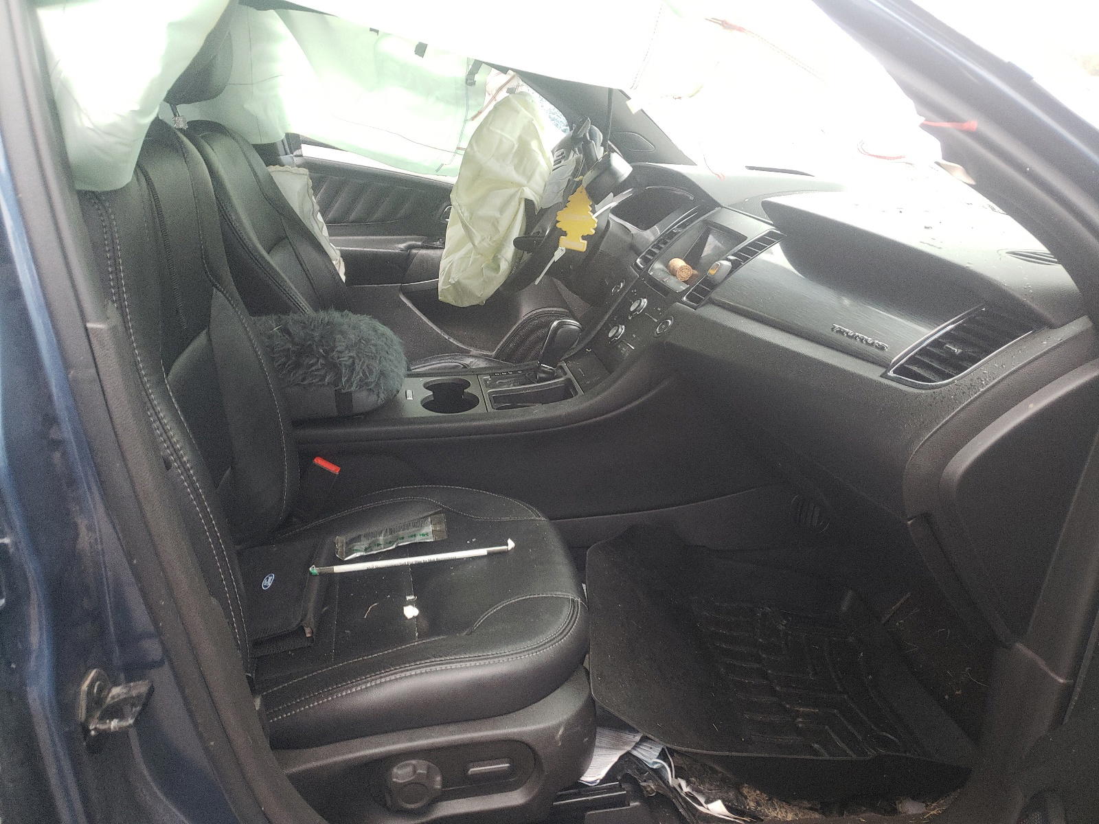 Photo 5 from auction – 2018 FORD TAURUS SEL with VIN 1FAHP2E80JG116189
