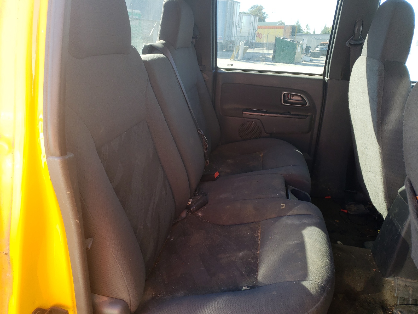 Photo 6 from auction – 2005 CHEVROLET COLORADO with VIN 1GCDT136X58228241