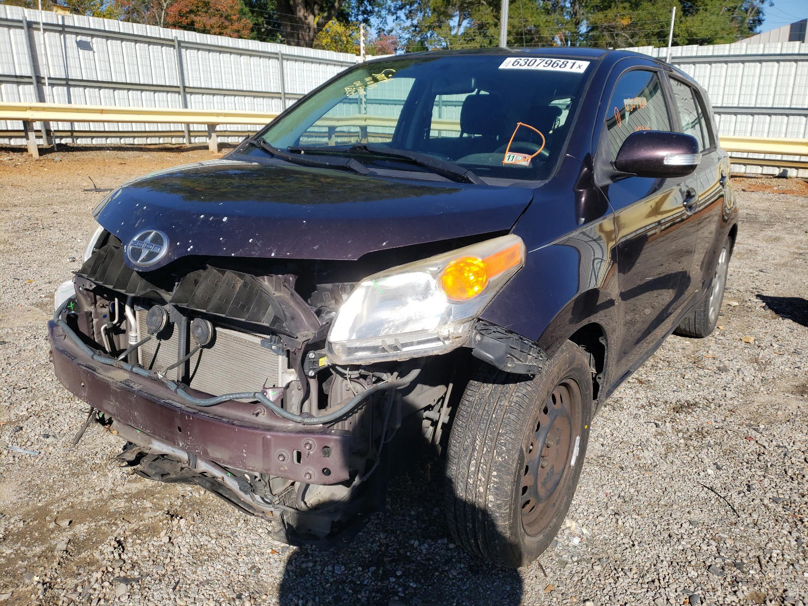 Photo 2 from auction – 2010 TOYOTA SCION XD with VIN JTKKU4B44A1004609