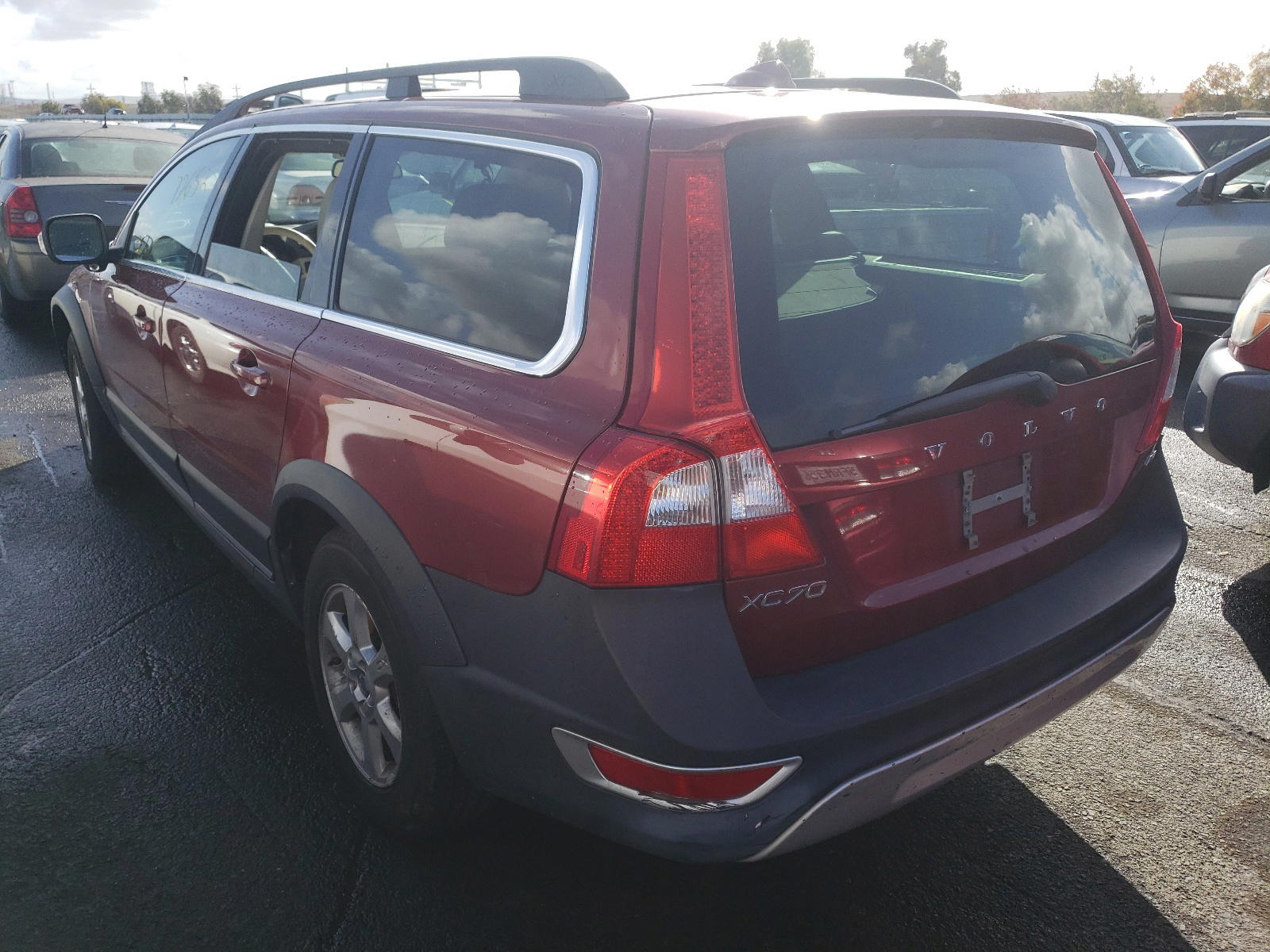 Photo 3 from auction – 2012 VOLVO XC70 3.2 with VIN YV4940BZ1C1143641