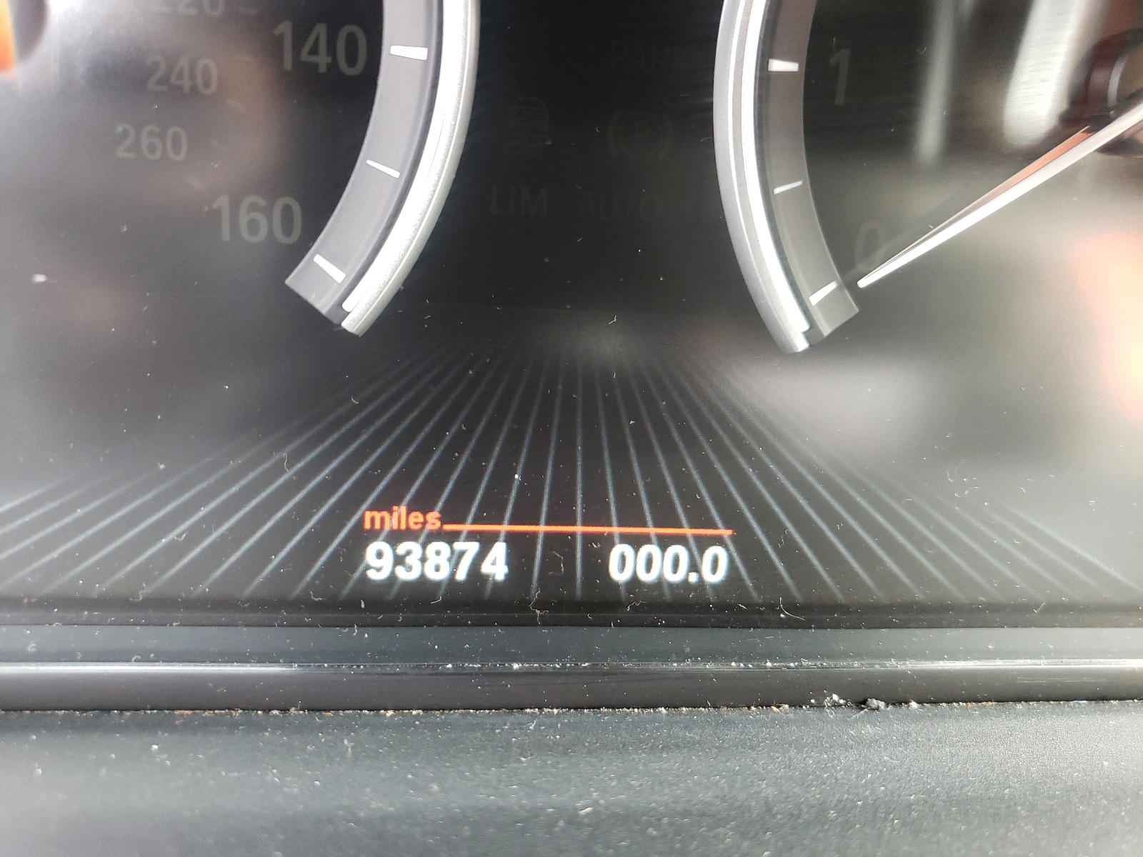 Photo 8 from auction – 2013 BMW 528 XI with VIN WBAXH5C55DD110405