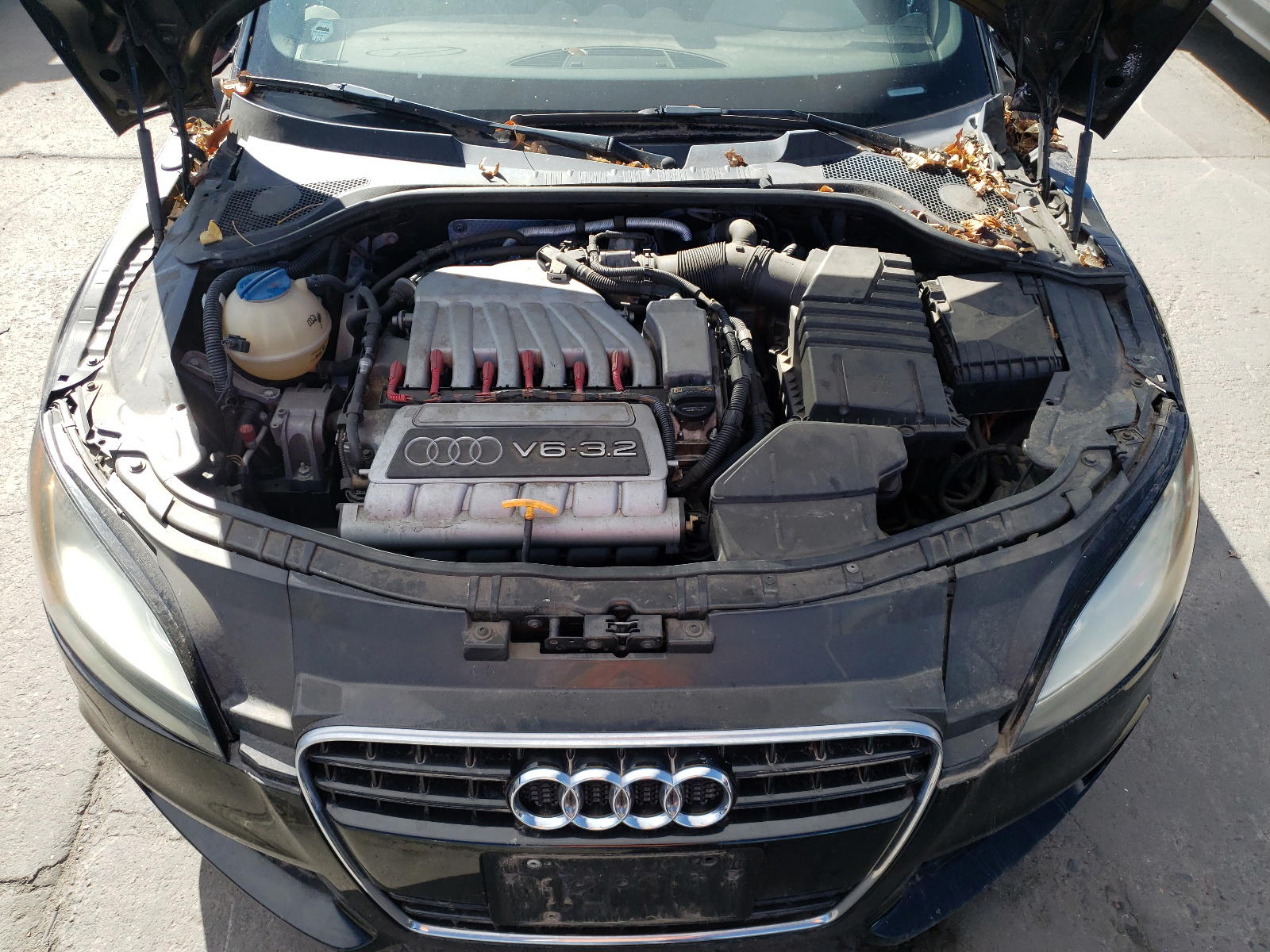 Photo 7 from auction – 2008 AUDI TT 3.2 QUA with VIN TRURD38J581032397