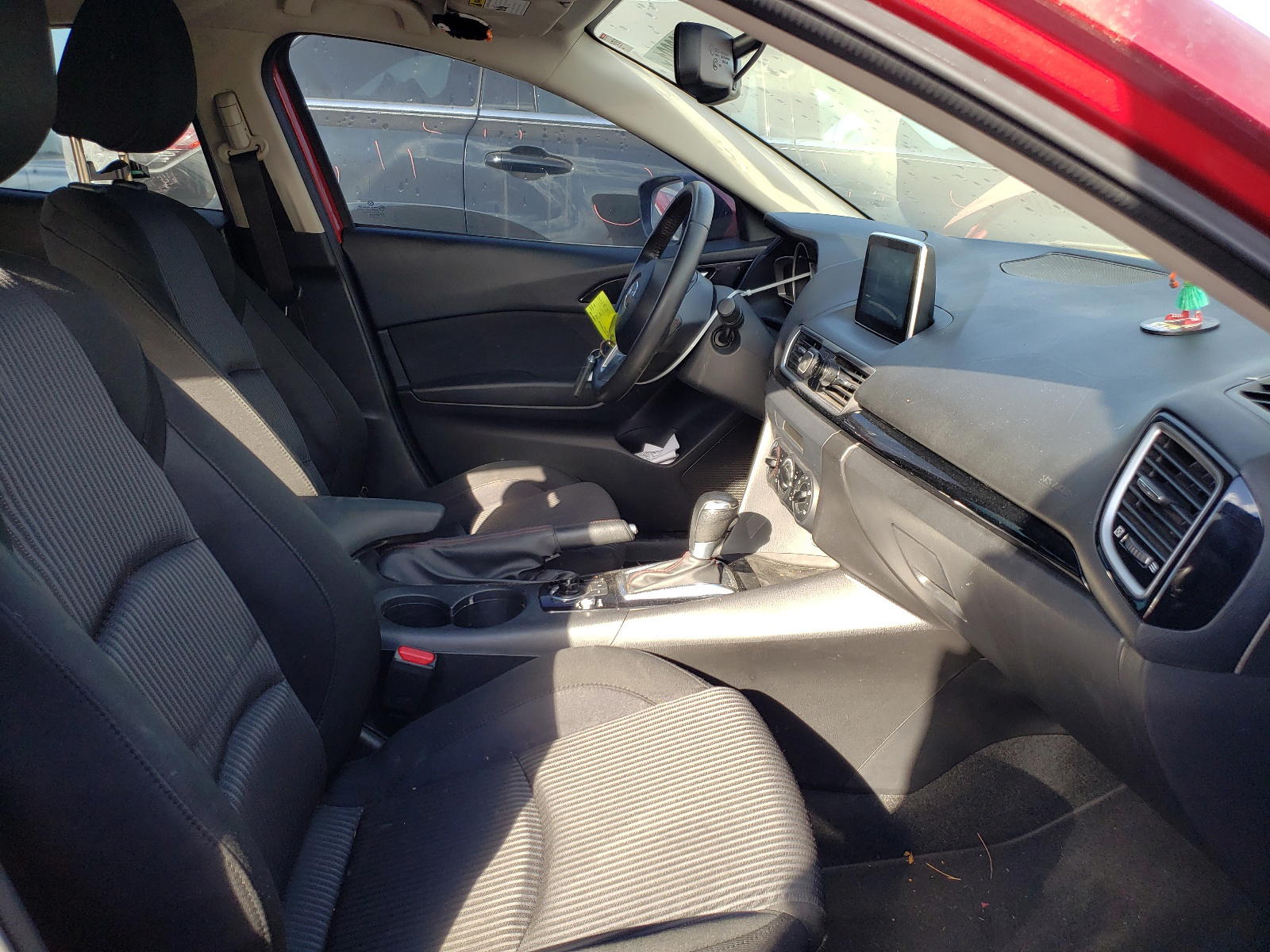 Photo 5 from auction – 2015 MAZDA 3 TOURING with VIN JM1BM1L78F1237320