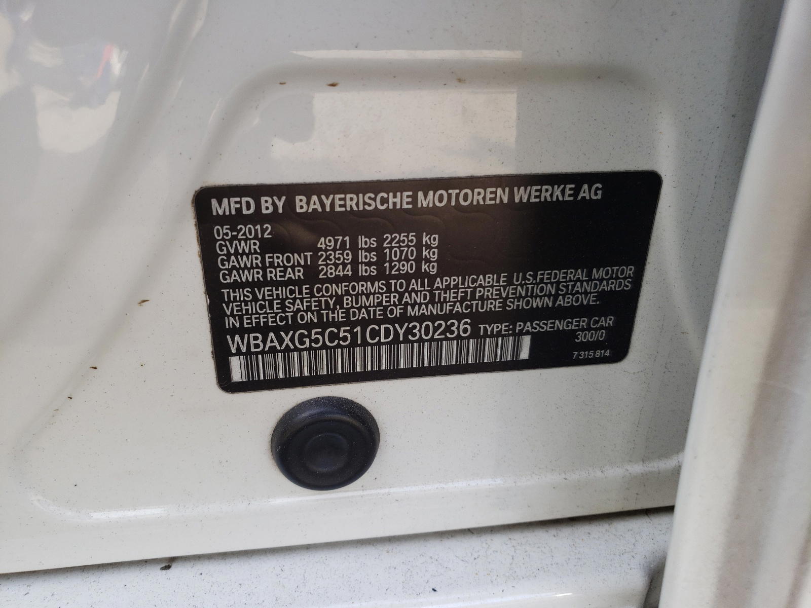 Photo 10 from auction – 2012 BMW 528 I with VIN WBAXG5C51CDY30236