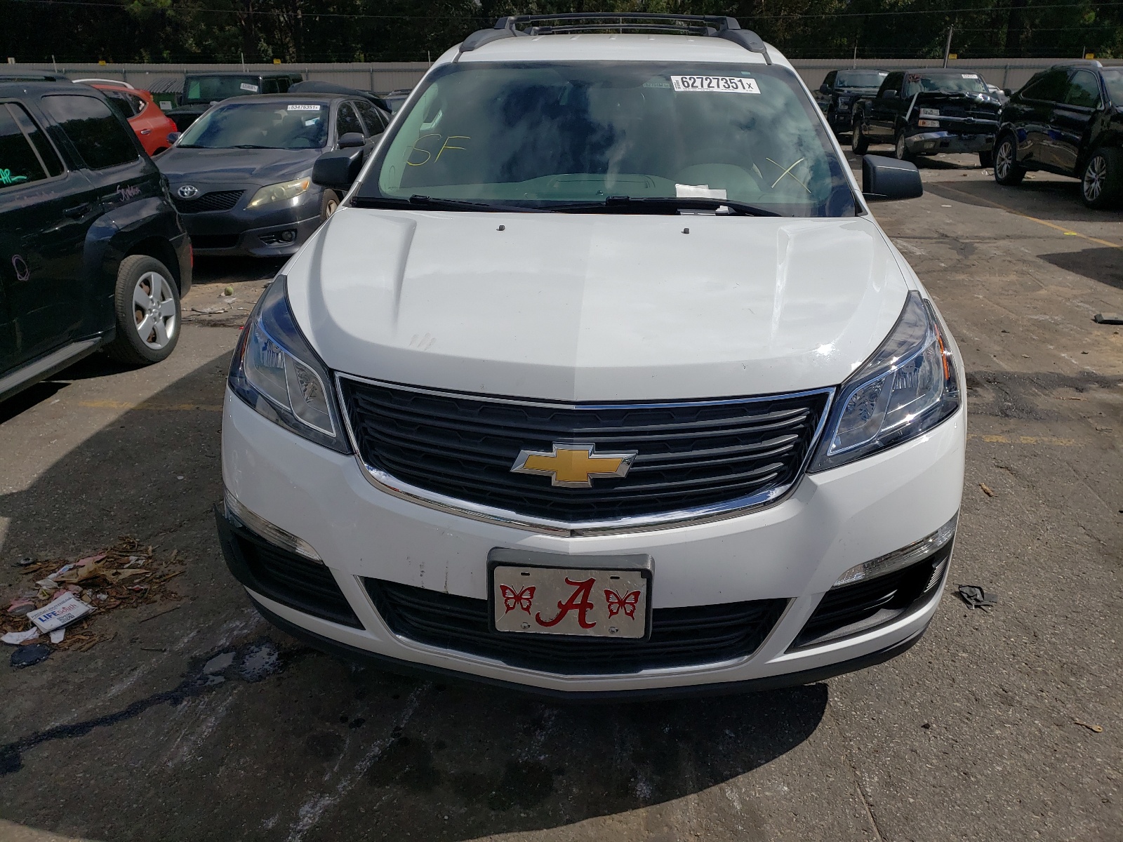 Photo 9 from auction – 2016 CHEVROLET TRAVERSE L with VIN 1GNKRFKD1GJ193935
