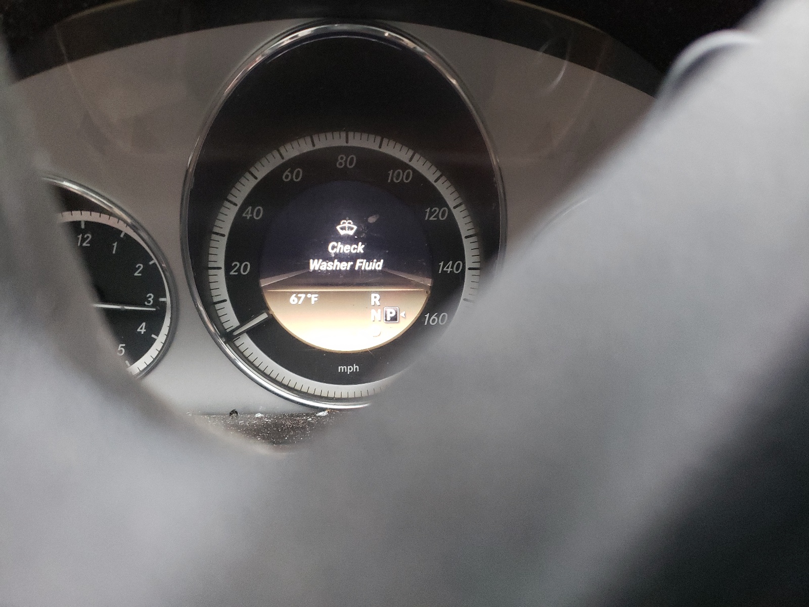 Photo 8 from auction – 2012 MERCEDES-BENZ E 350 with VIN WDDHF5KBXCA570427