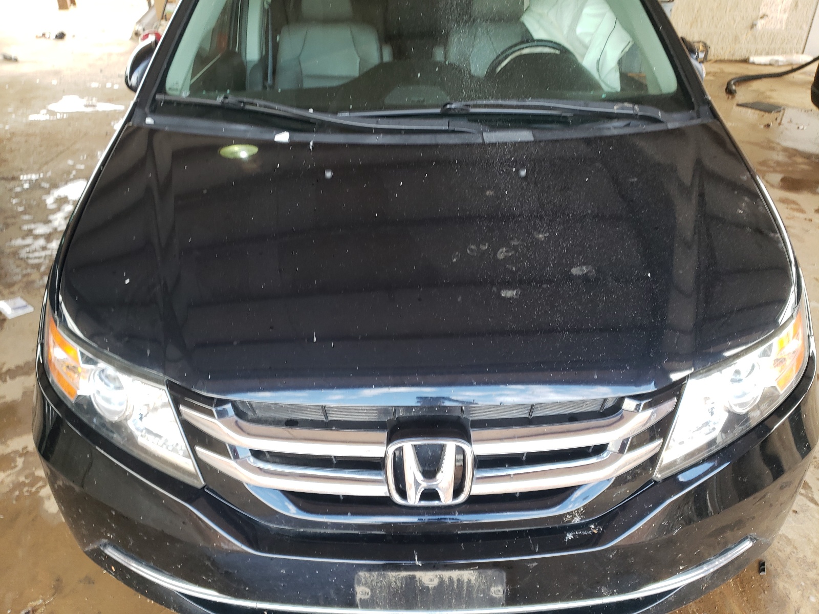 Photo 7 from auction – 2015 HONDA ODYSSEY EX with VIN 5FNRL5H66FB047631