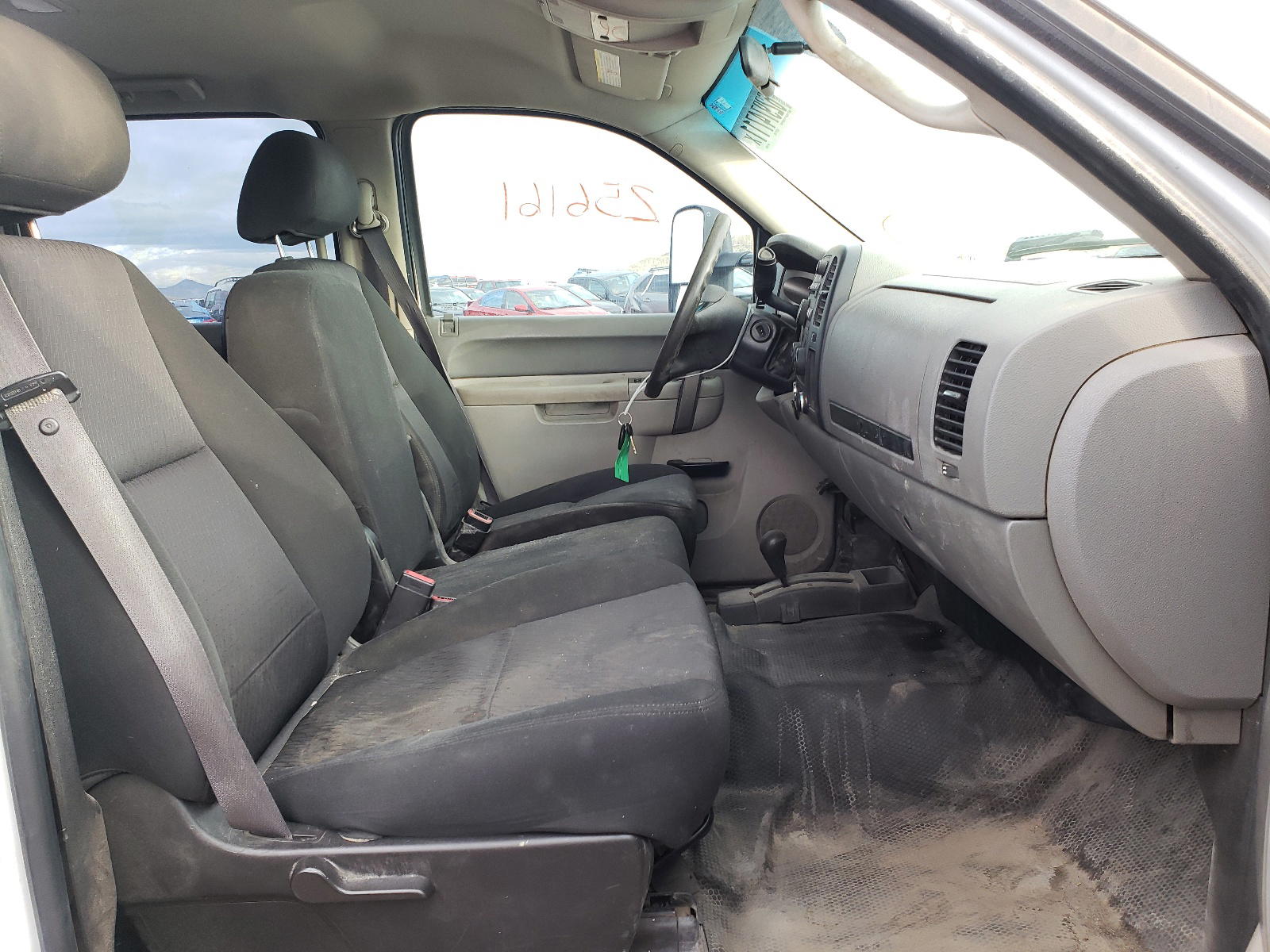 Photo 5 from auction – 2011 CHEVROLET SILVERADO with VIN 1GC1KVCG8BF261056